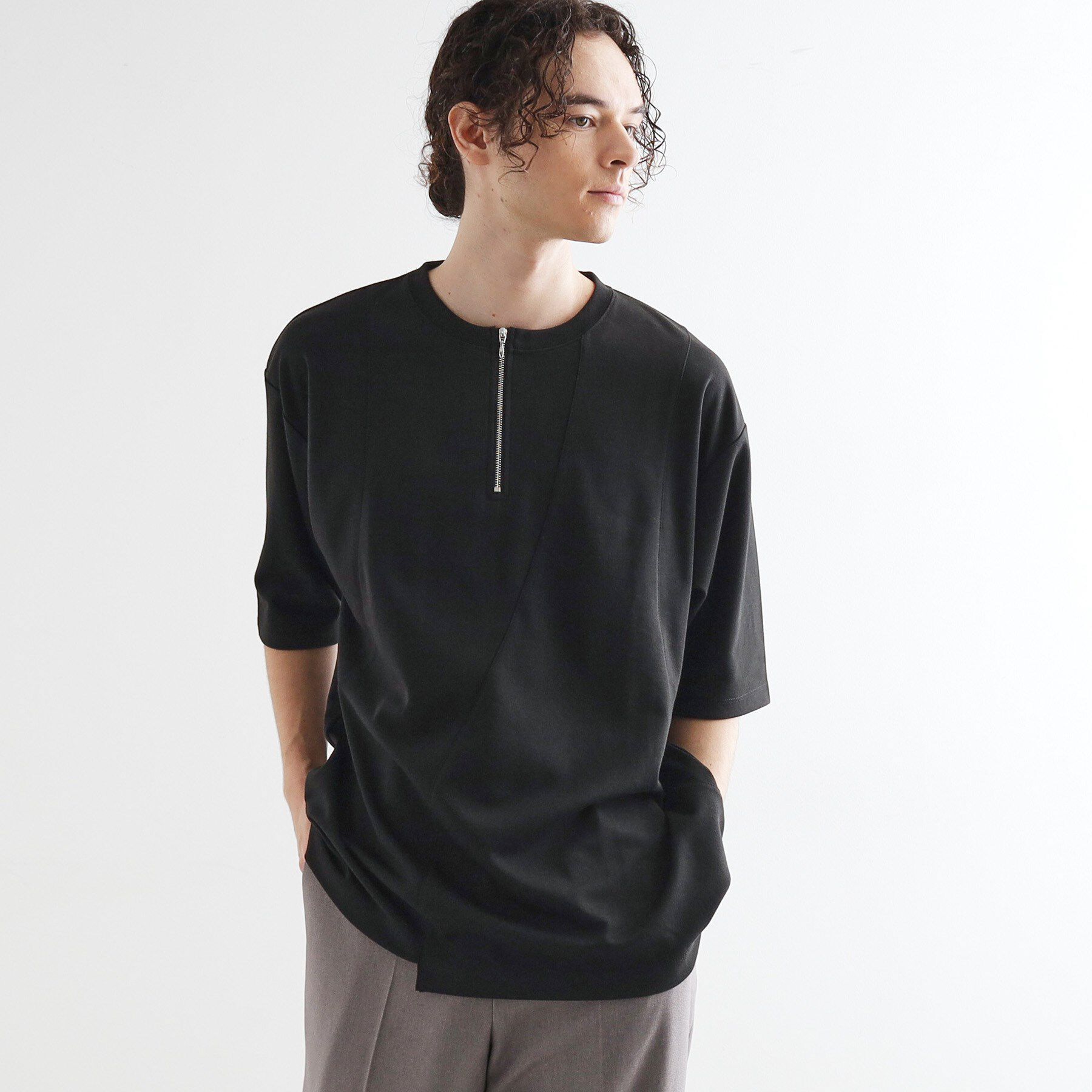 tk.TAKEO KIKUCHI「ウェーブ切替ジップTシャツ」|Tシャツ・カットソー|ブラック(019)