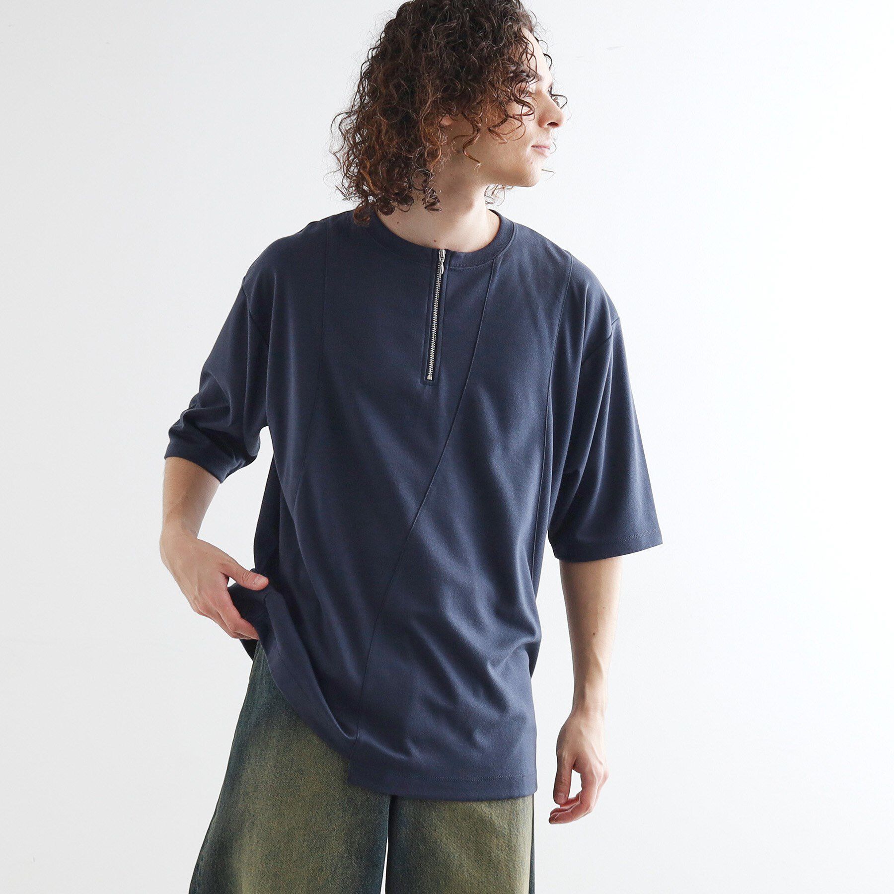 tk.TAKEO KIKUCHI「ウェーブ切替ジップTシャツ」|Tシャツ・カットソー|ネイビー(094)