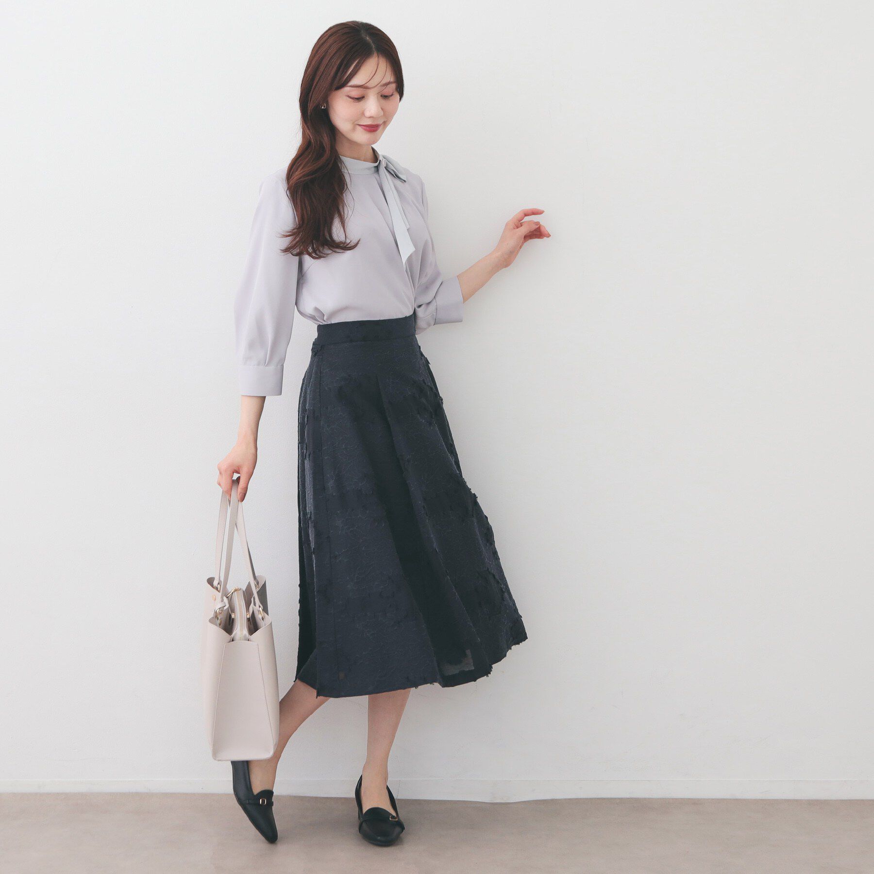 index「フラワーカットジャカードタックフレアスカート【洗濯機OK/イージーアイロン】」|スカート|