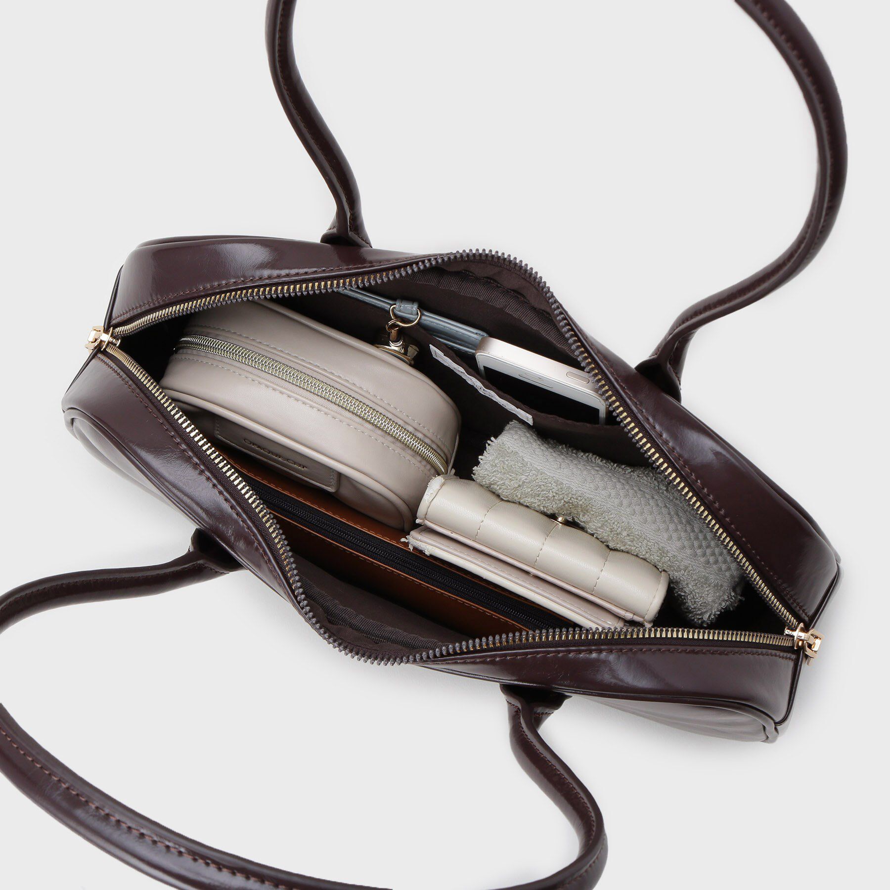 OPAQUE.CLIP「【軽量】オイル調合皮ワイドボストンバッグ」|ボストンバッグ|