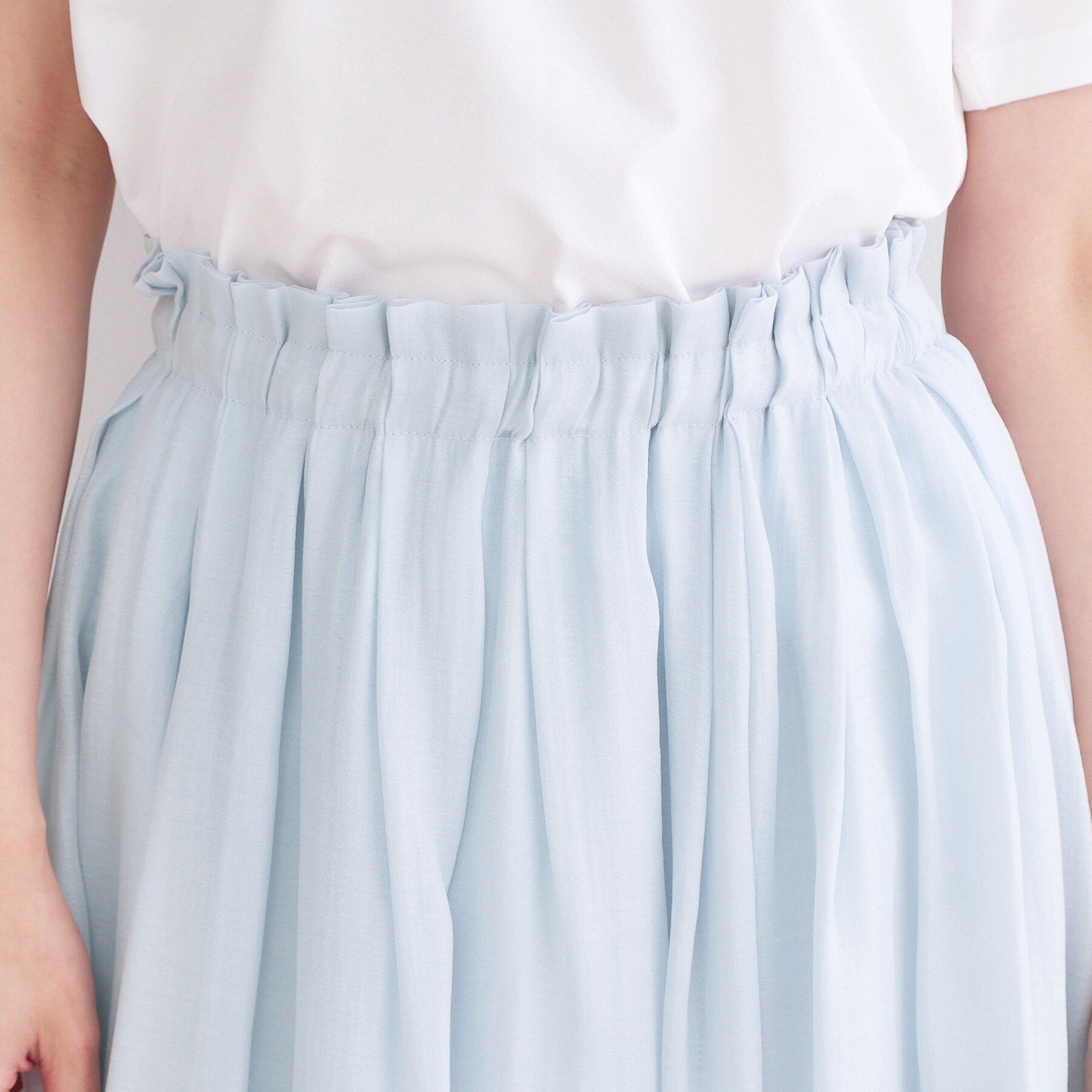 OPAQUE.CLIP「シャイニーオーガンジー タックフレアスカート」|スカート|