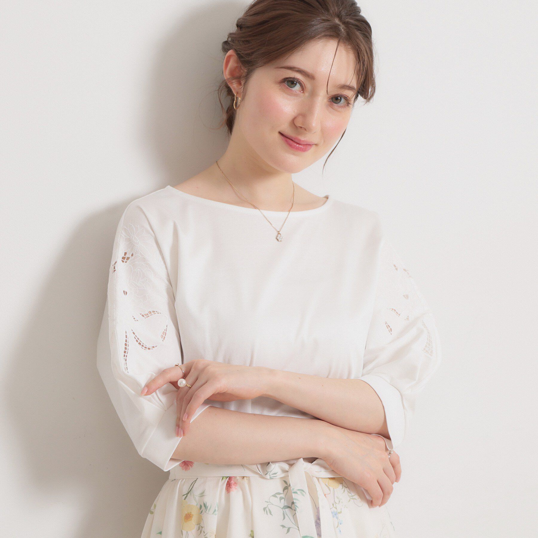 Couture broach「60シルケットエンブロドルマントップス」|Tシャツ・カットソー|オフホワイト(003