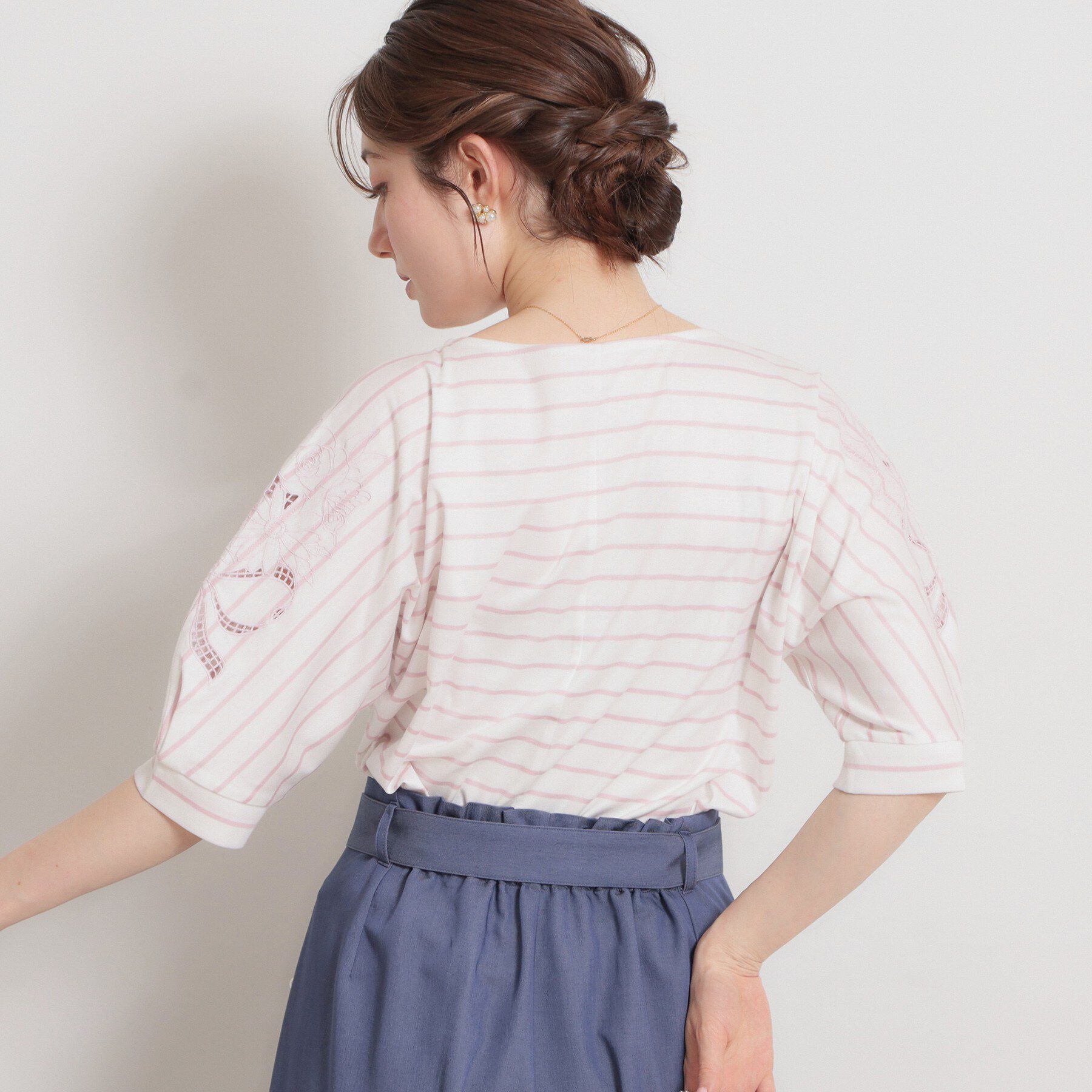 Couture broach「60シルケットエンブロドルマントップス」|Tシャツ・カットソー|