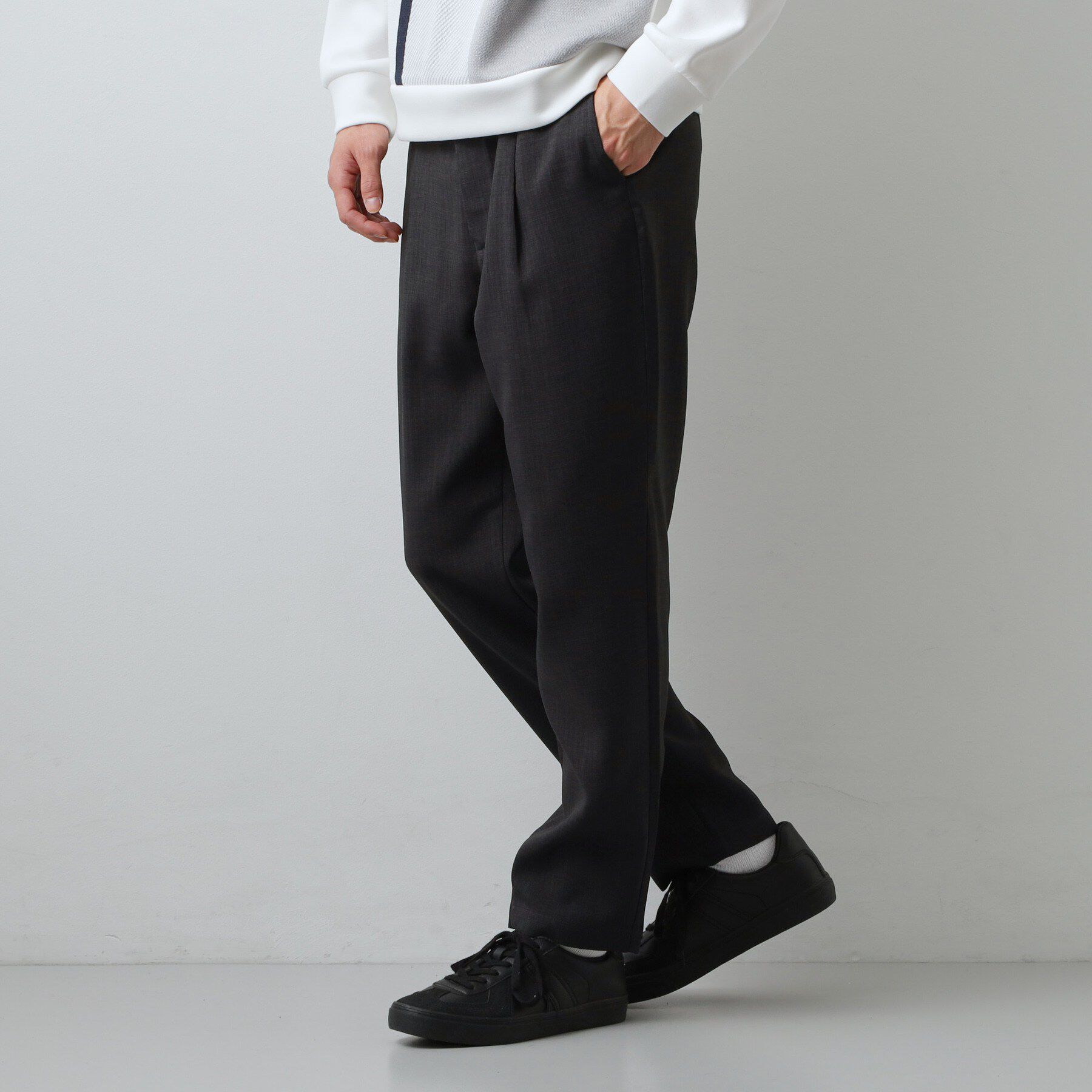 THE SHOP TK「【LINO FINE】リネンライク イージースラックス UVカット/イージーケア/吸水速乾/洗濯機O」|その他|チャコールグレー(0