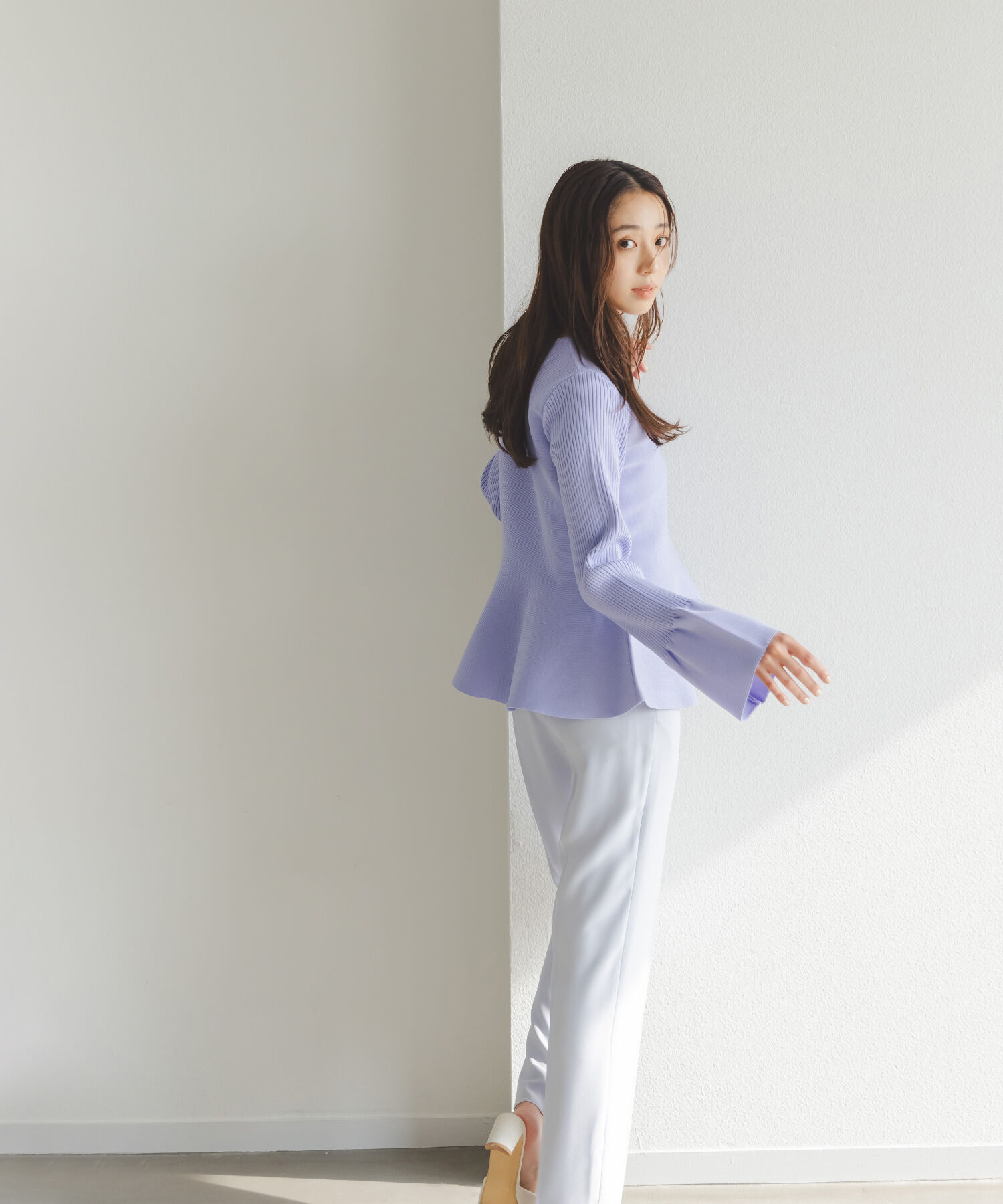  「ベルスリーブペプラムニット」|ニット・セーター|