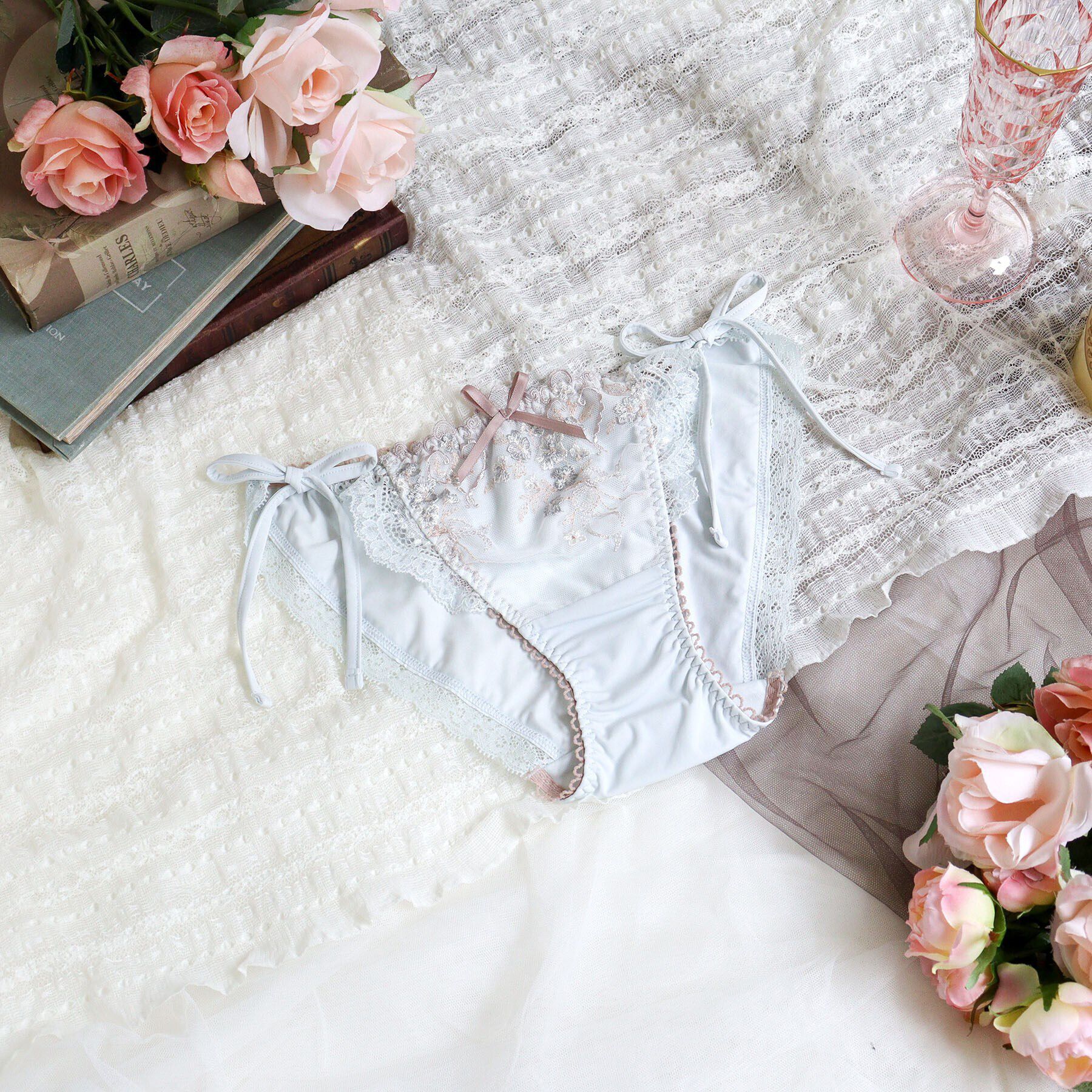 Risa Magli「リア リボンショーツ」|インナー|サックスブルー(09