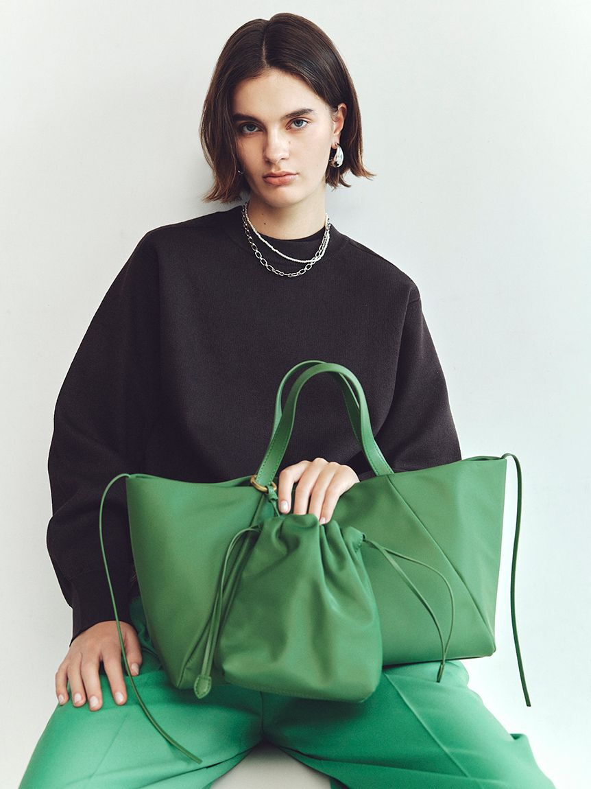 Mila Owen「撥水ナイロン２ＷＡＹワイドトートバッグ」|ショルダー・メッセンジャー|