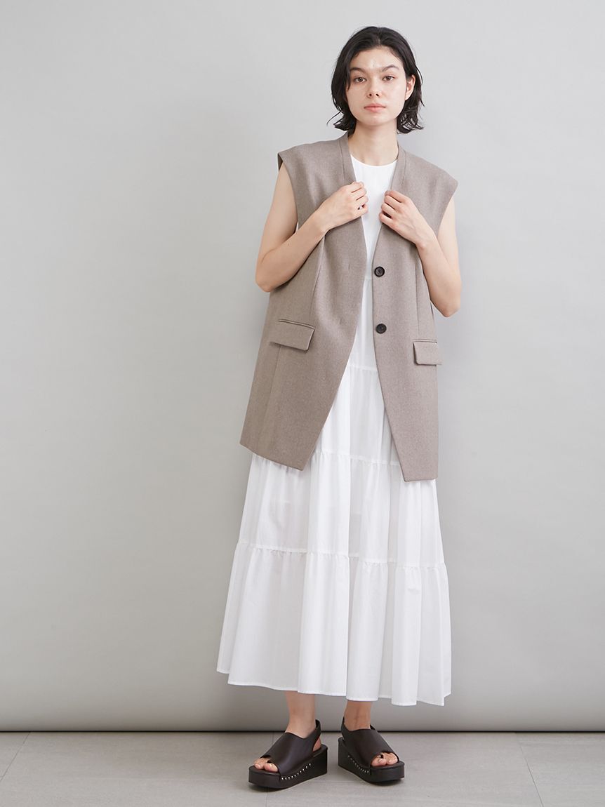 Mila Owen「共ベルト付きオーバーサイズノーカラーベスト」|ダウンベスト・ベスト|