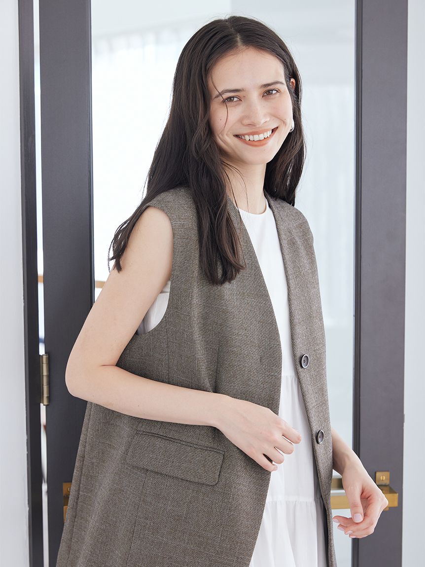 Mila Owen「共ベルト付きオーバーサイズノーカラーベスト」|ダウンベスト・ベスト|