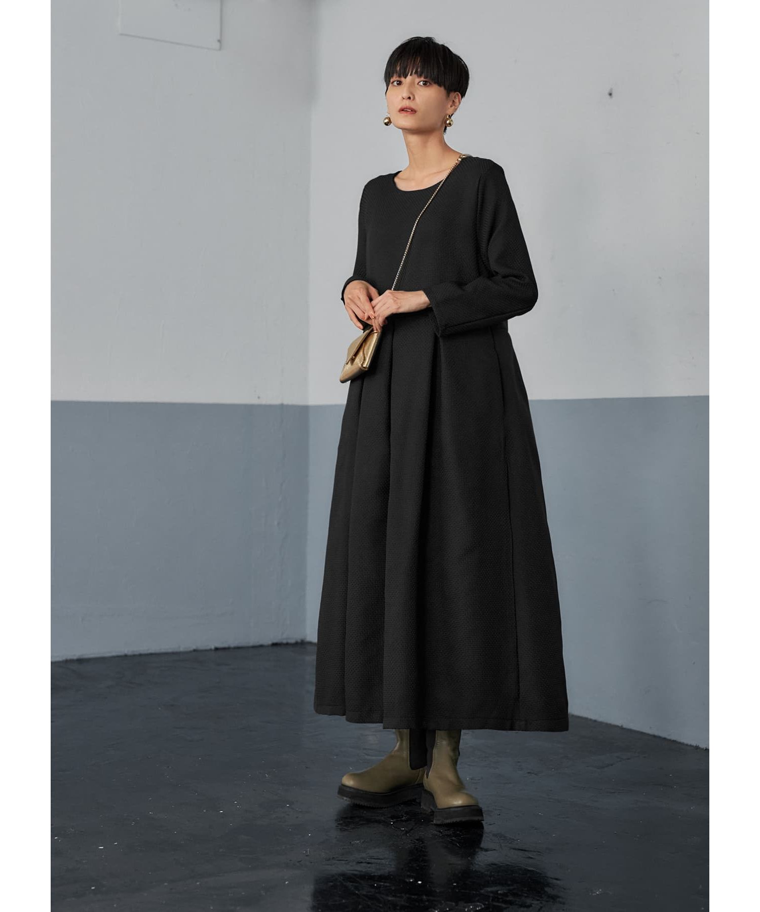 STYLE DELI「凹凸織り生地タックワンピース」|ワンピース|