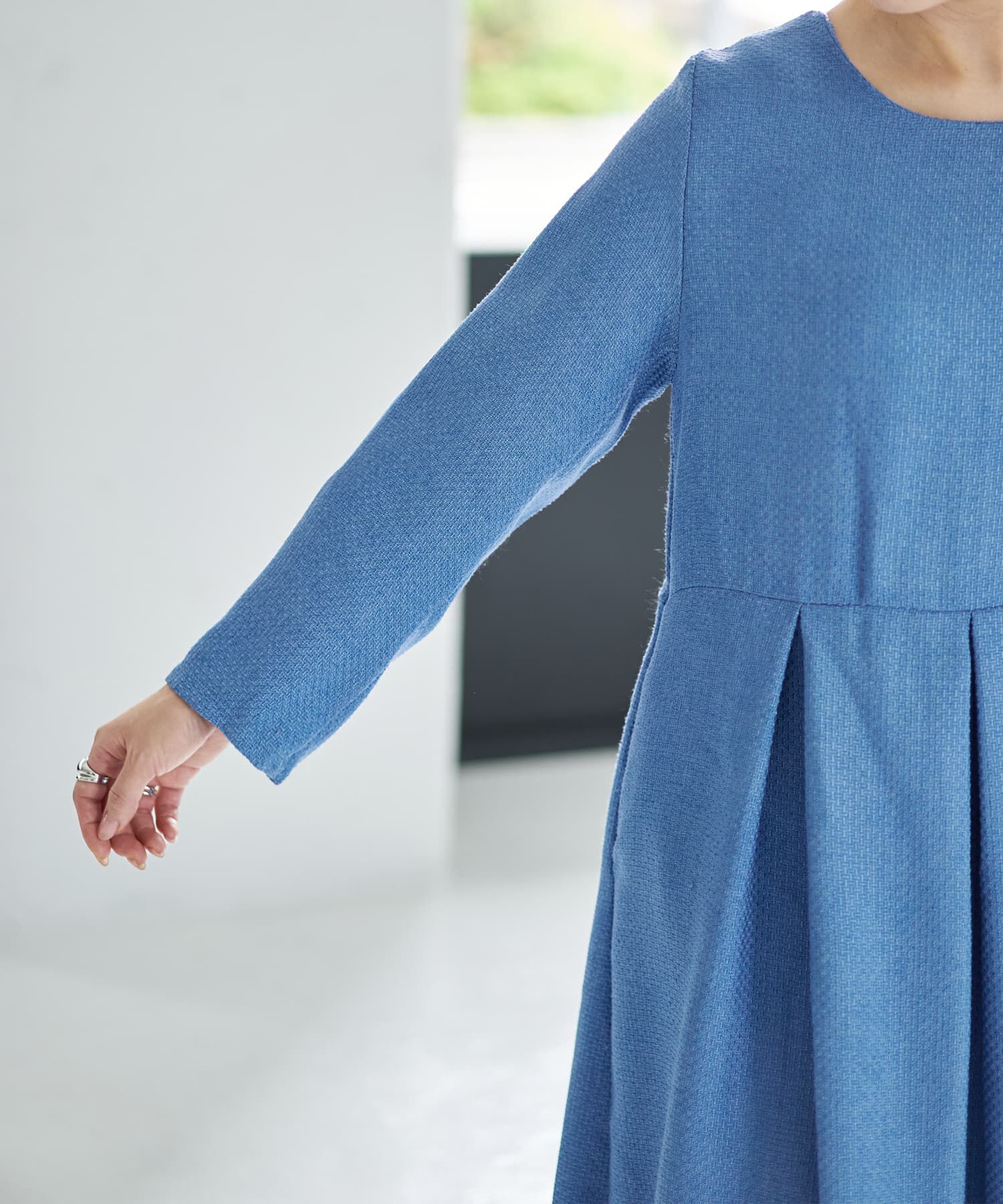 STYLE DELI「凹凸織り生地タックワンピース」|ワンピース|