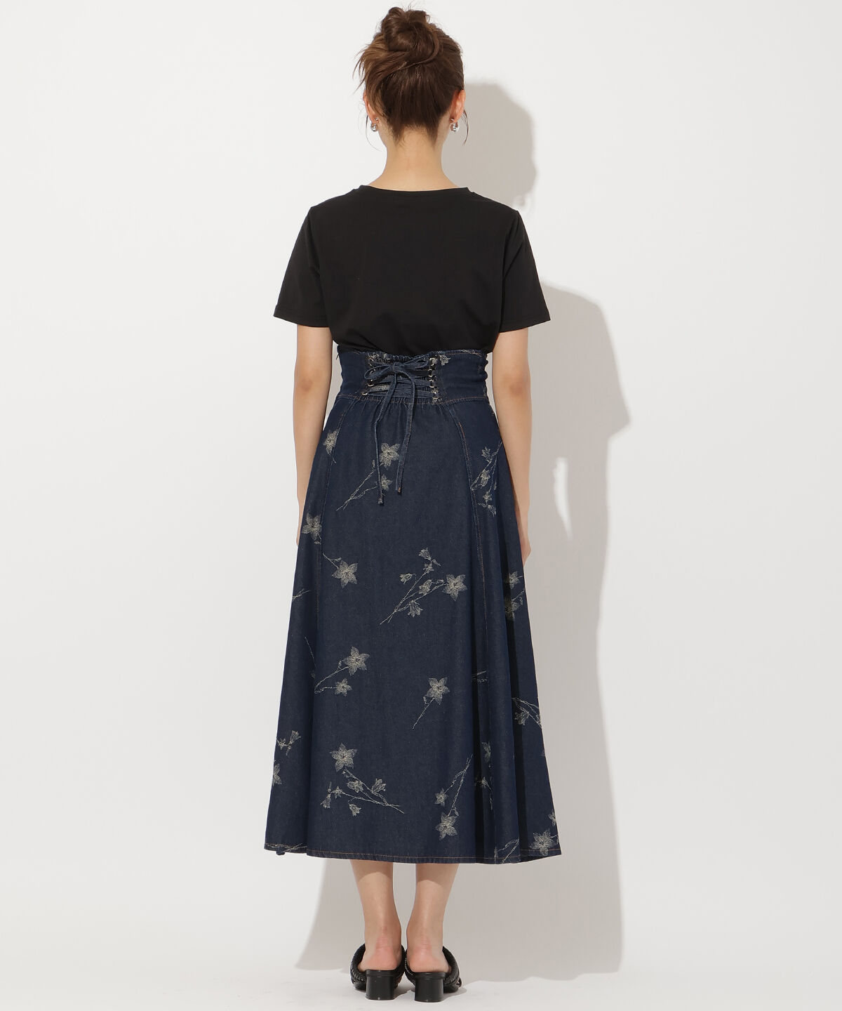 アンドクチュール「COUTURE 刺繍Tシャツ」|Tシャツ・カットソー|