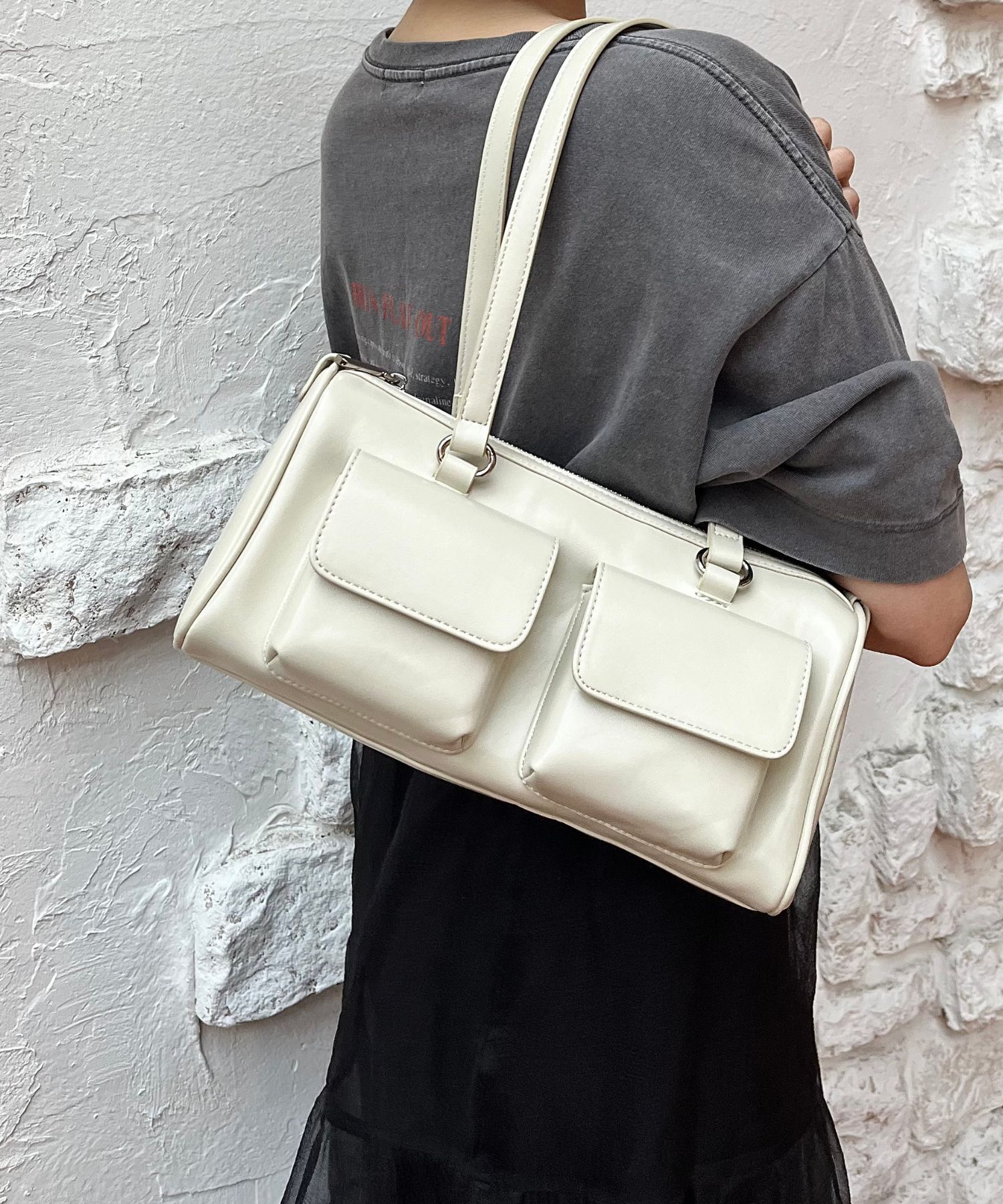 ORiental TRaffic「【トレンド】ダブルポケットボストンバッグ/BA-247 ショルダーバッグ」|ボストンバッグ|