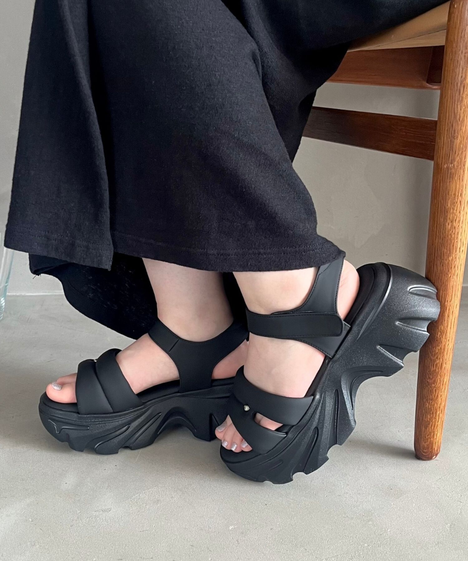 ORiental TRaffic「カットデザインパデット厚底サンダル/51206 サンダル 厚底 トレンド 人気 軽い」|サンダル|BLACK