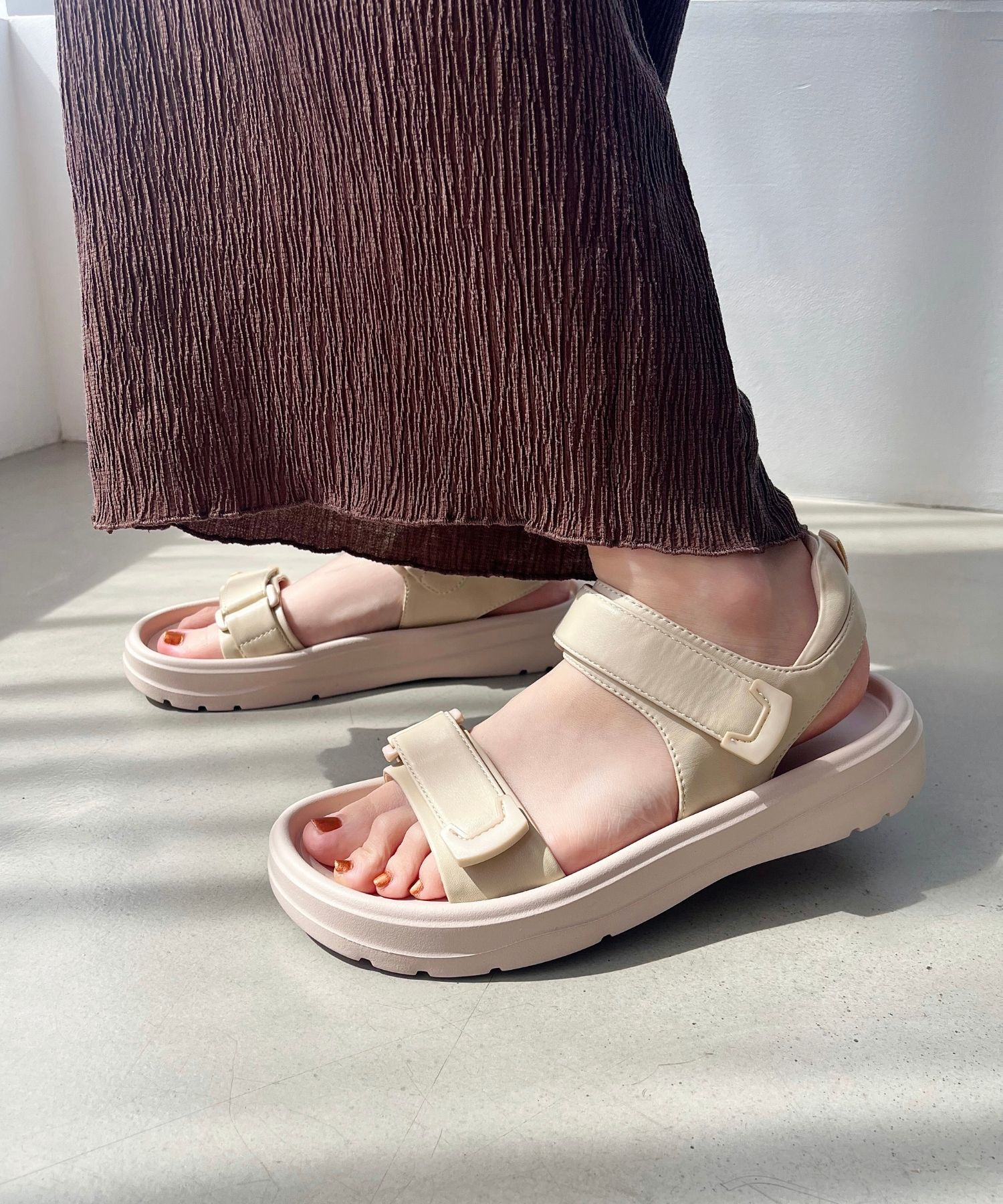 ORiental TRaffic「【Fit me サンダル】ダブル ベルト サンダル /51227 軽い 柔らかい フラット」|サンダル|IVORY