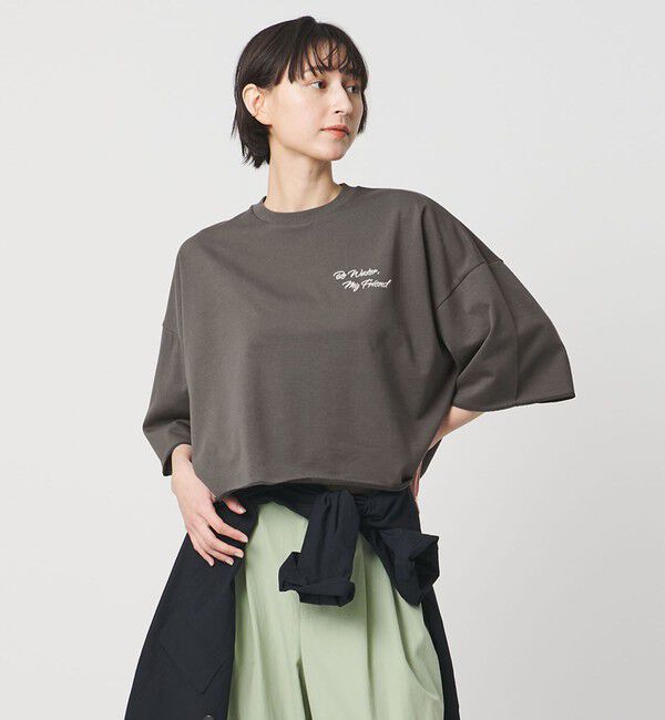 UNITED ARROWS「＜SACRA＞ハーフスリーブ クロップド メッセージ Tシャツ」|Tシャツ・カットソー|DK.GRAY