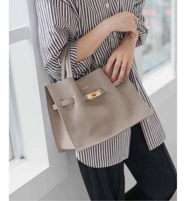 Spick and Span「《追加2》VIOLAd&rsquo;ORO / ヴィオラドーロ イタリアンWフェイスレザートートバッグM」|トートバッグ|グレーA