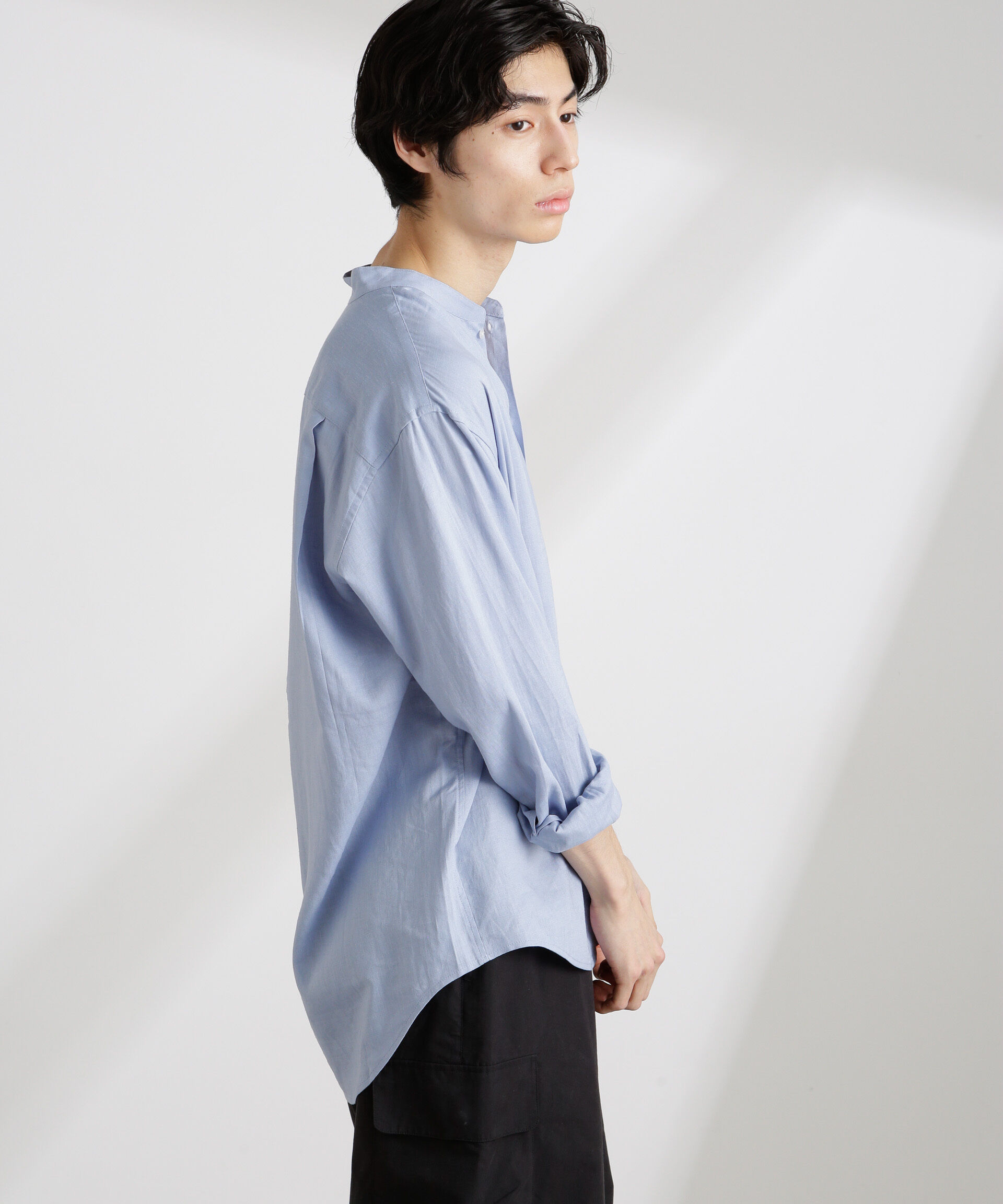 nano･universe「アンチスメルリネン バンドカラーシャツ 長袖」|シャツ・ブラウス|