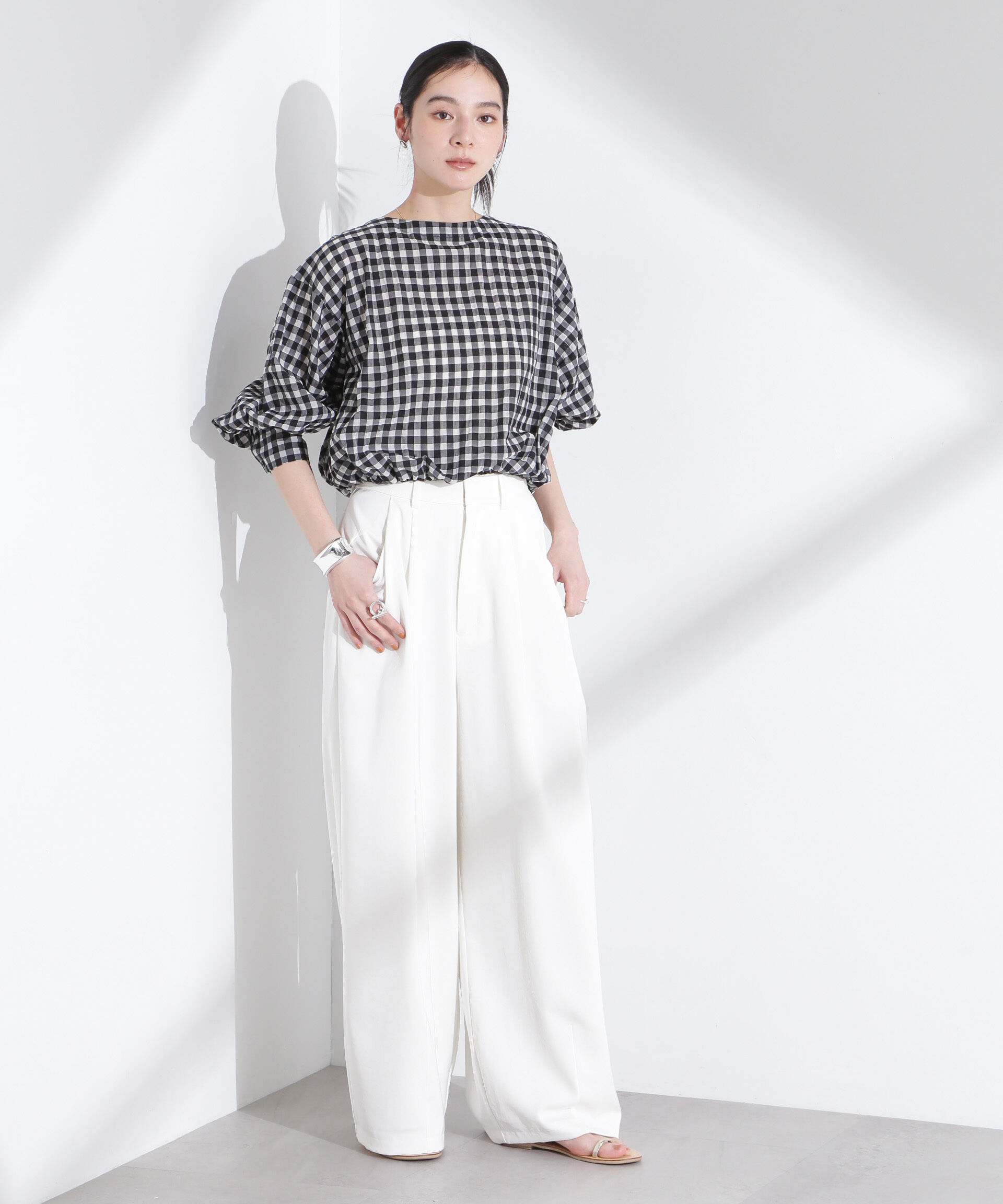 nano･universe「シアーチェックバックオープンバルーンブラウス」|シャツ・ブラウス|