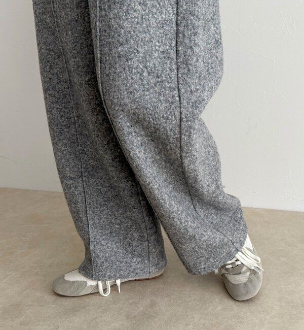 fredy emue「ブークレーウールイージーパンツ」|チノ|