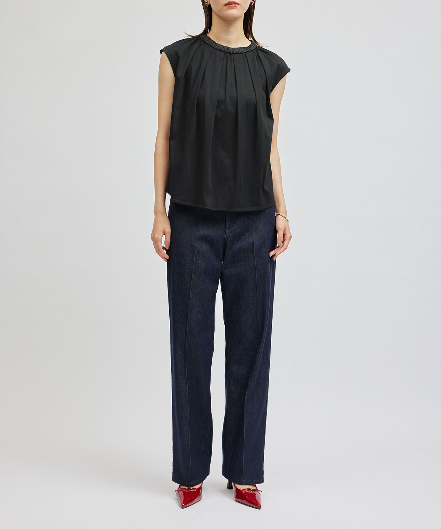 ROPE「サテンギャザーネックフレンチスリーブカットソー」|Tシャツ・カットソー|