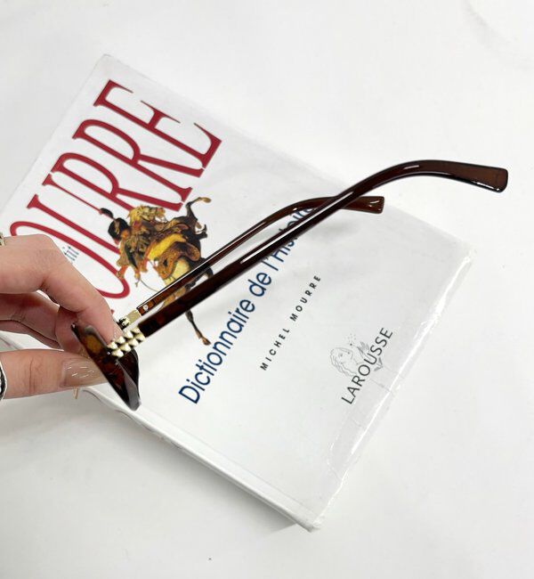  「オーバルグラス」|ピアス|