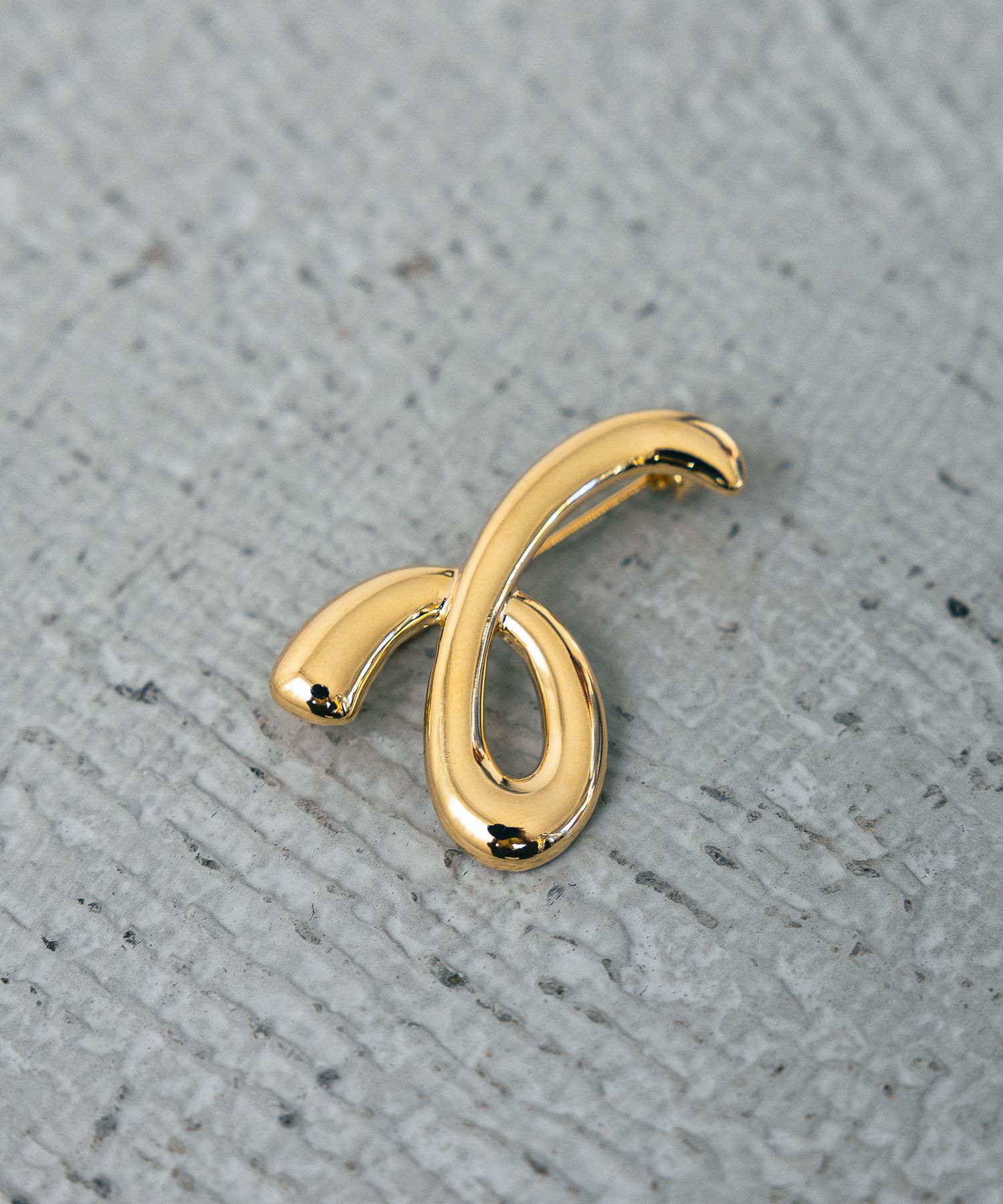 A part by 「 【セレモニー】メタルブローチ」|ブローチ・コサージュ|ゴールド２