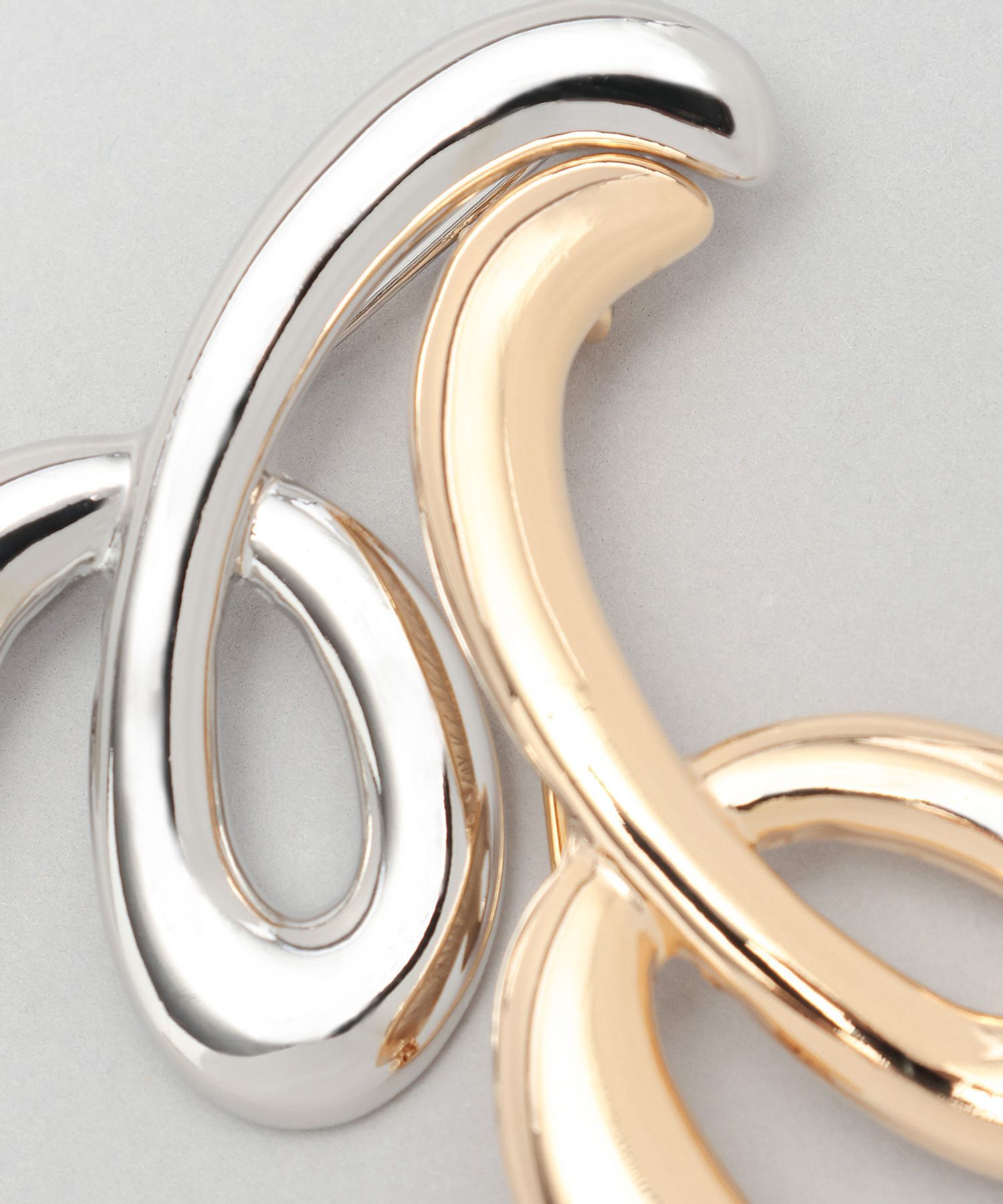 A part by 「 【セレモニー】メタルブローチ」|ブローチ・コサージュ|