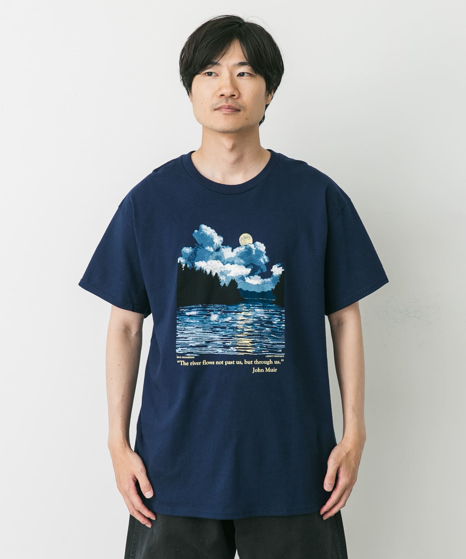 URBAN RESEARCH DOORS「LIBERTY GRAPHICS　Muir River」|Tシャツ・カットソー|
