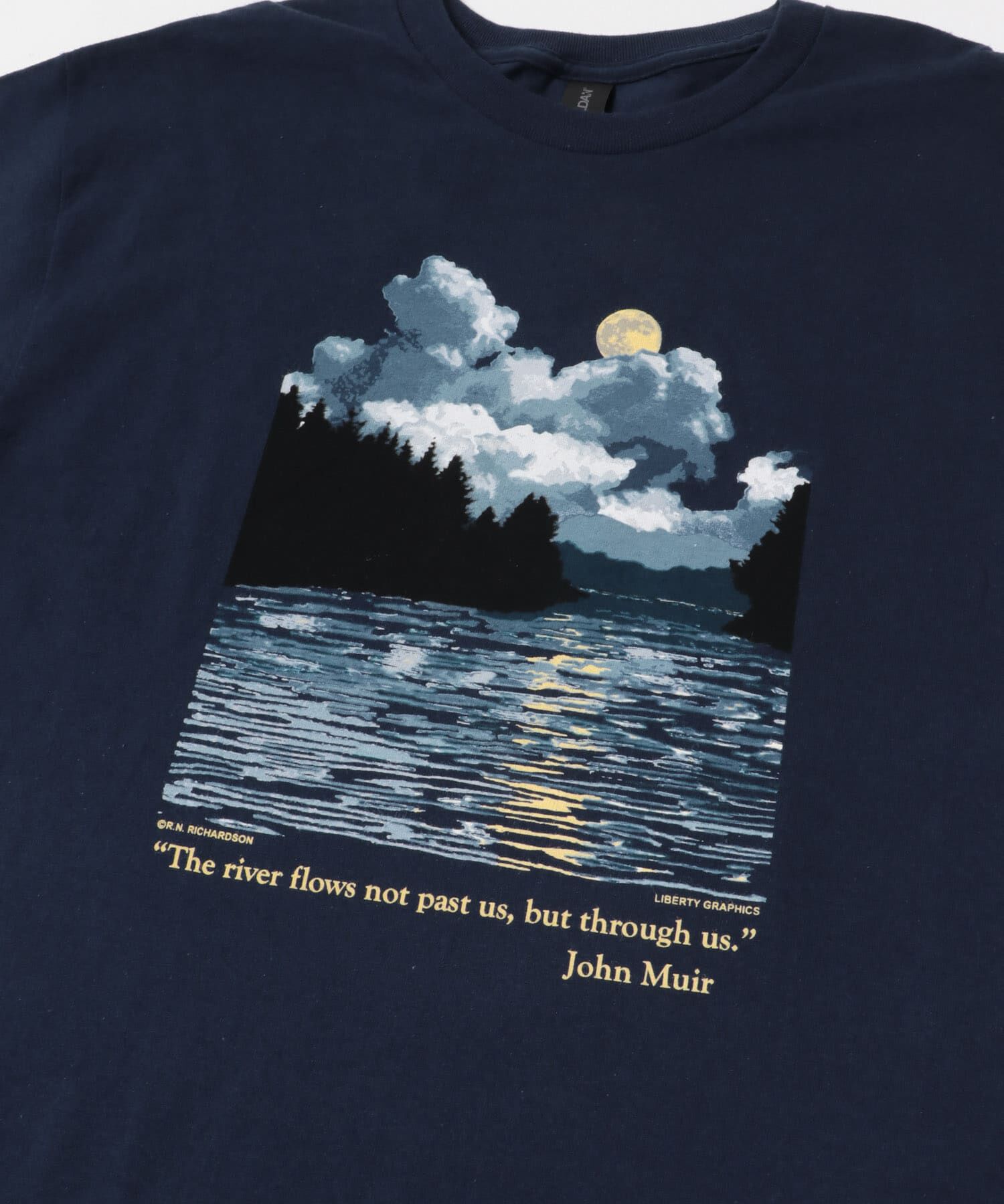 URBAN RESEARCH DOORS「LIBERTY GRAPHICS　Muir River」|Tシャツ・カットソー|