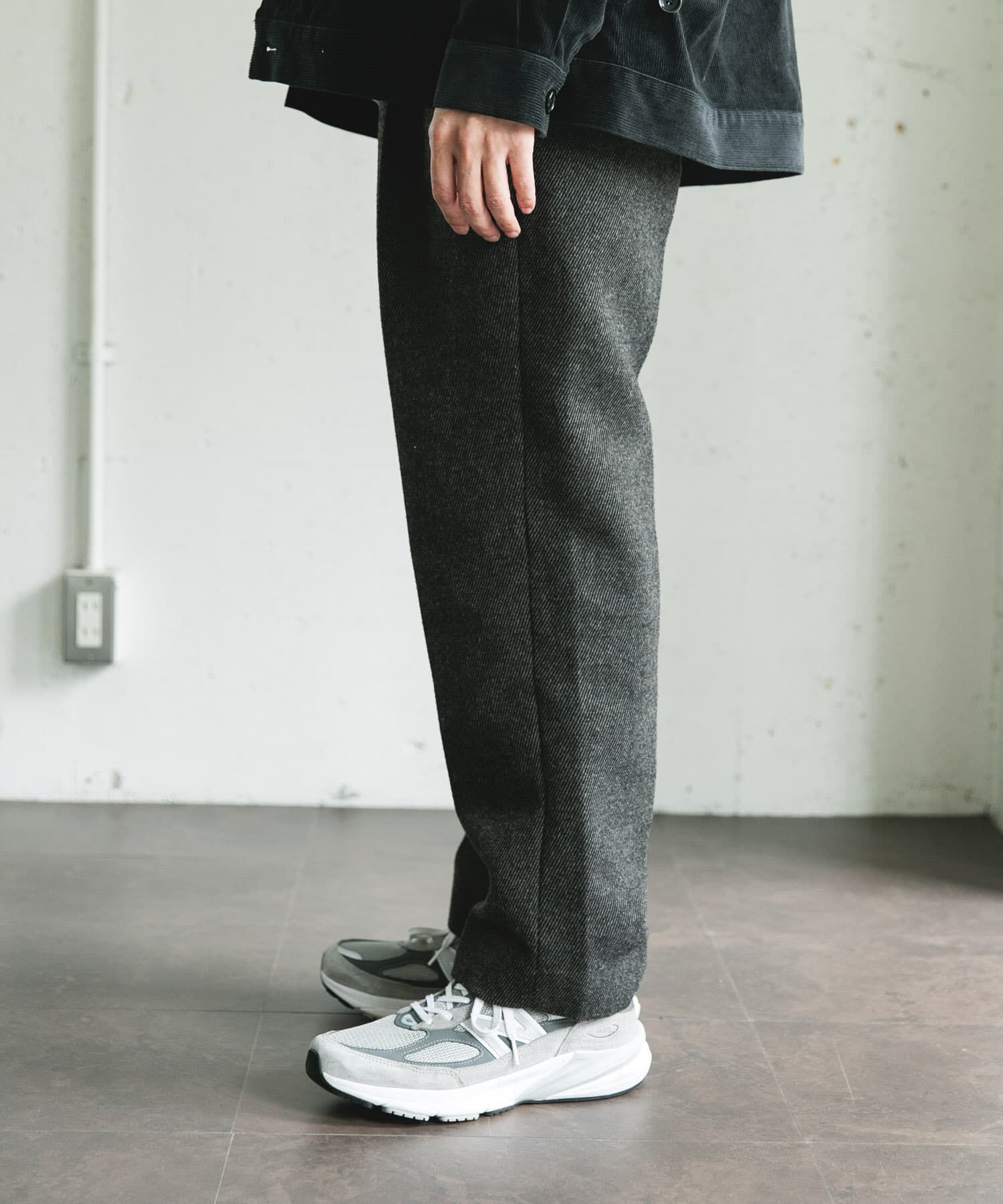 URBAN RESEARCH DOORS「『UR TECH』完声/暖 2タックワイドパンツ」|その他|