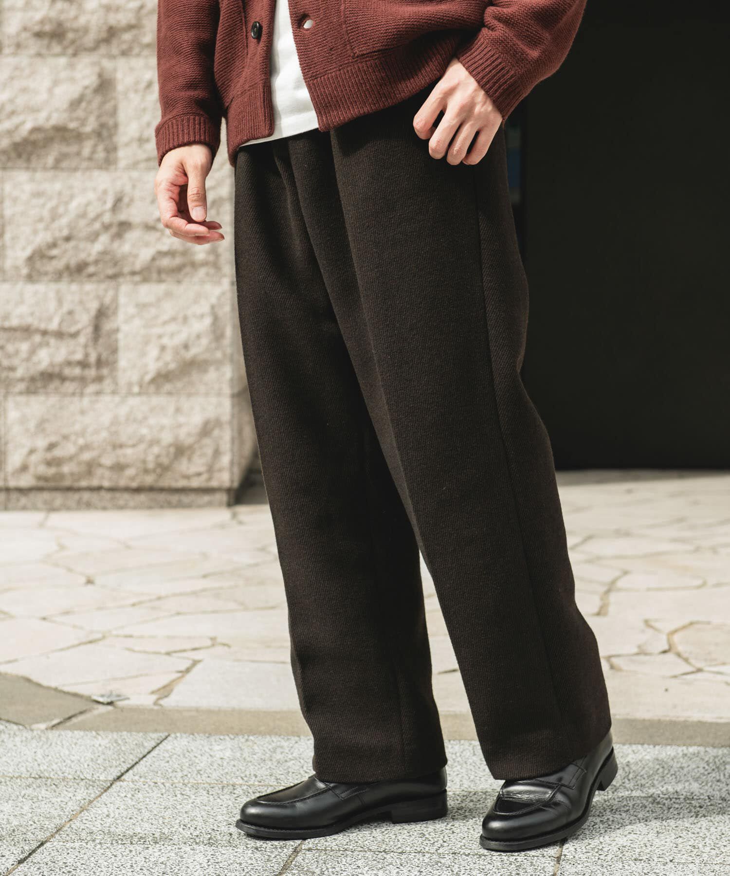 URBAN RESEARCH DOORS「『UR TECH』完声/暖 2タックワイドパンツ」|その他|