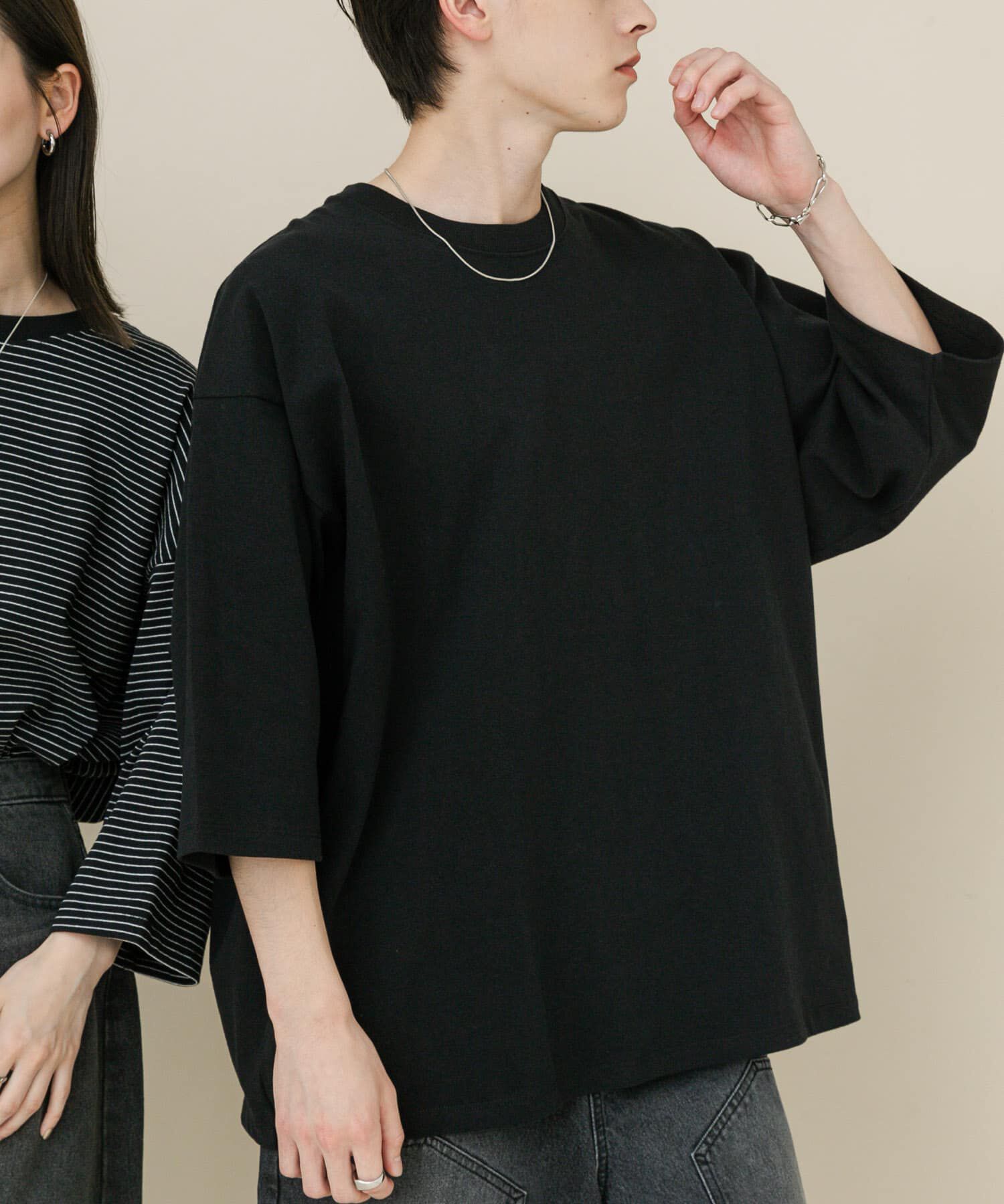 SENSE OF PLACE by URBAN RESEARCH「『ユニセックス』エクストラルーズアソートTシャツ」|Tシャツ・カットソー|ブラック