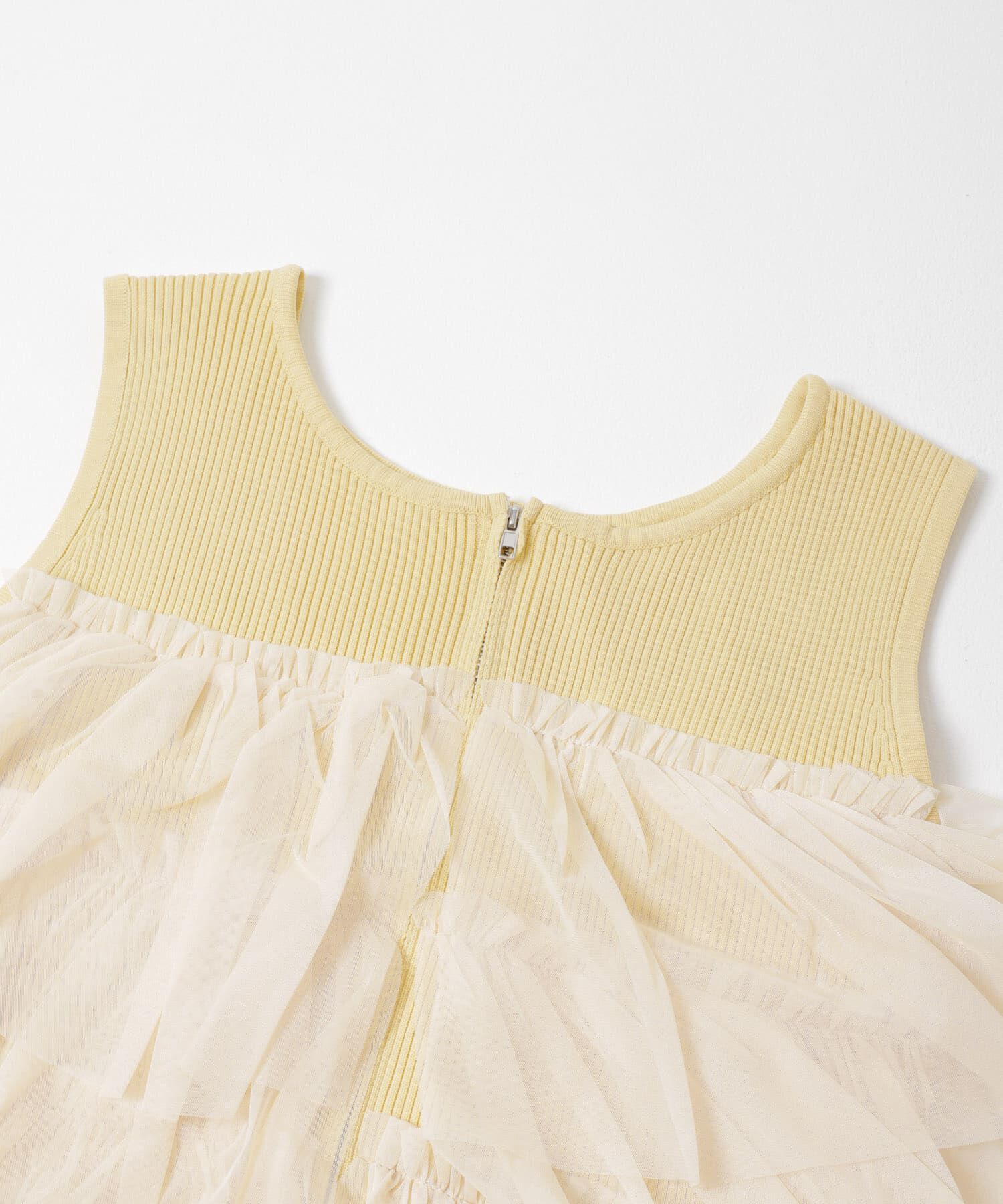 SENSE OF PLACE by URBAN RESEARCH「『洗濯可』ダブルジップフリルニットトップ」|ニット・セーター|