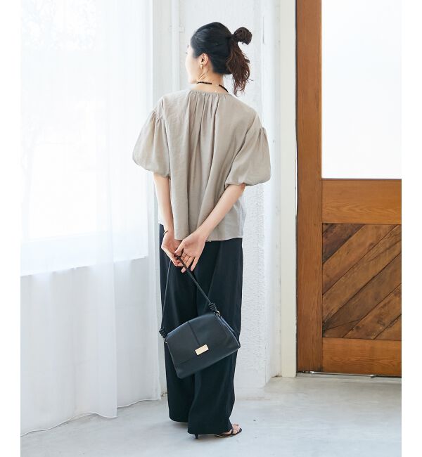  「《手洗い可能》サテンノーカラーバルーンブラウス」|シャツ・ブラウス|