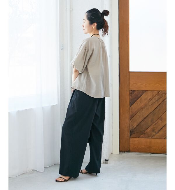  「《手洗い可能》サテンノーカラーバルーンブラウス」|シャツ・ブラウス|