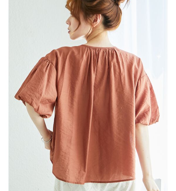  「《手洗い可能》サテンノーカラーバルーンブラウス」|シャツ・ブラウス|