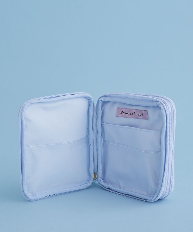 Maison de FLEUR「リボンプリントマルチケース」|ポーチ|