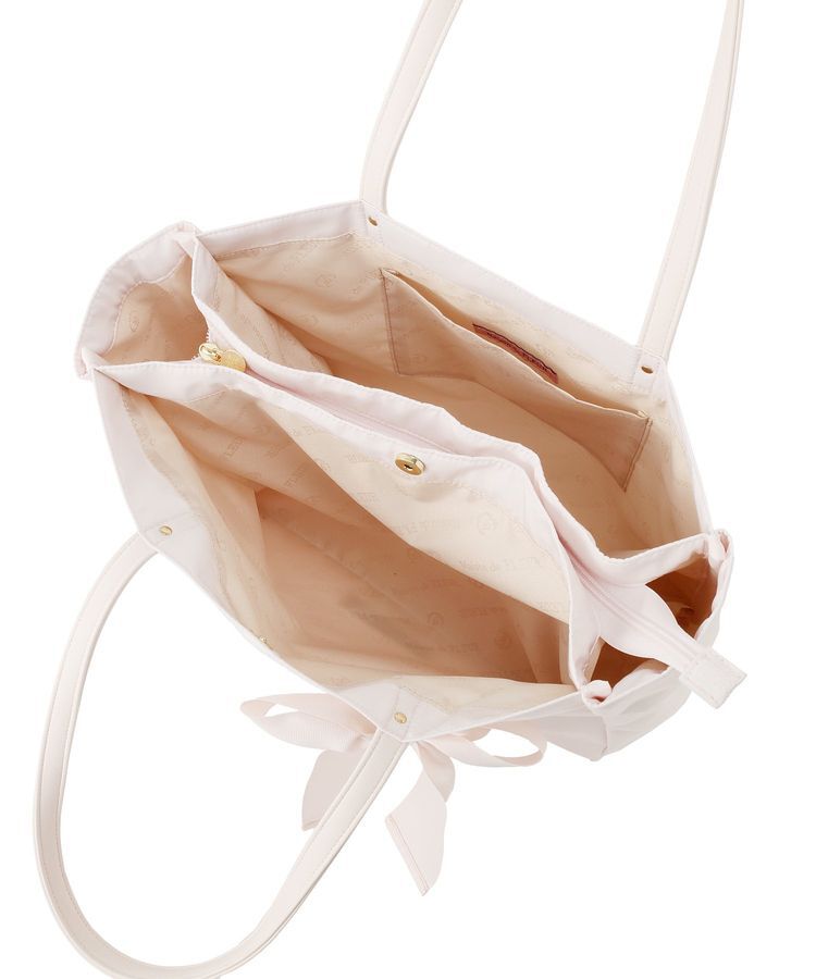 Maison de FLEUR「リボンチャーム付き3ルームトートバッグ」|トートバッグ|