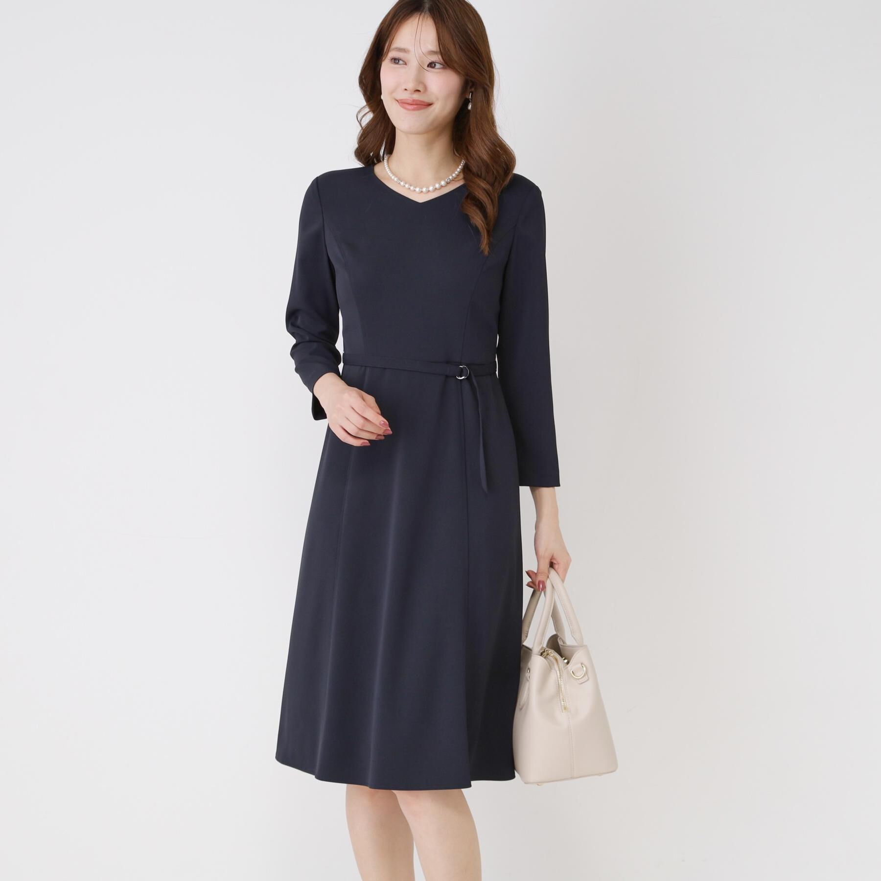 COUP DE CHANCE「【手洗い可／日本製／伸縮性／セットアップ可】共地ベルト付フレアーワンピース」|ワンピース|
