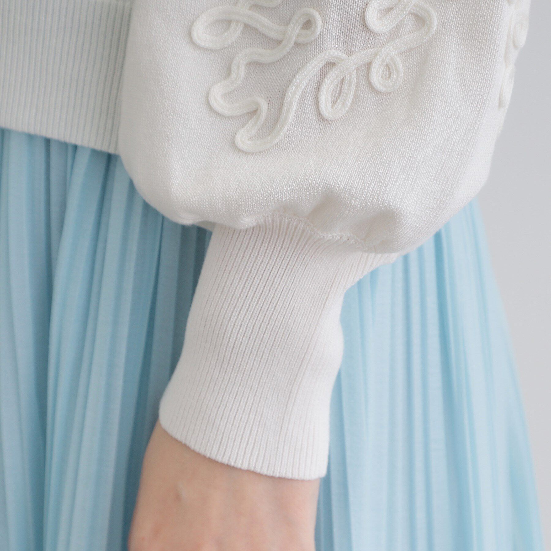 grove「袖コード刺繍ニットプルオーバー」|ニット・セーター|