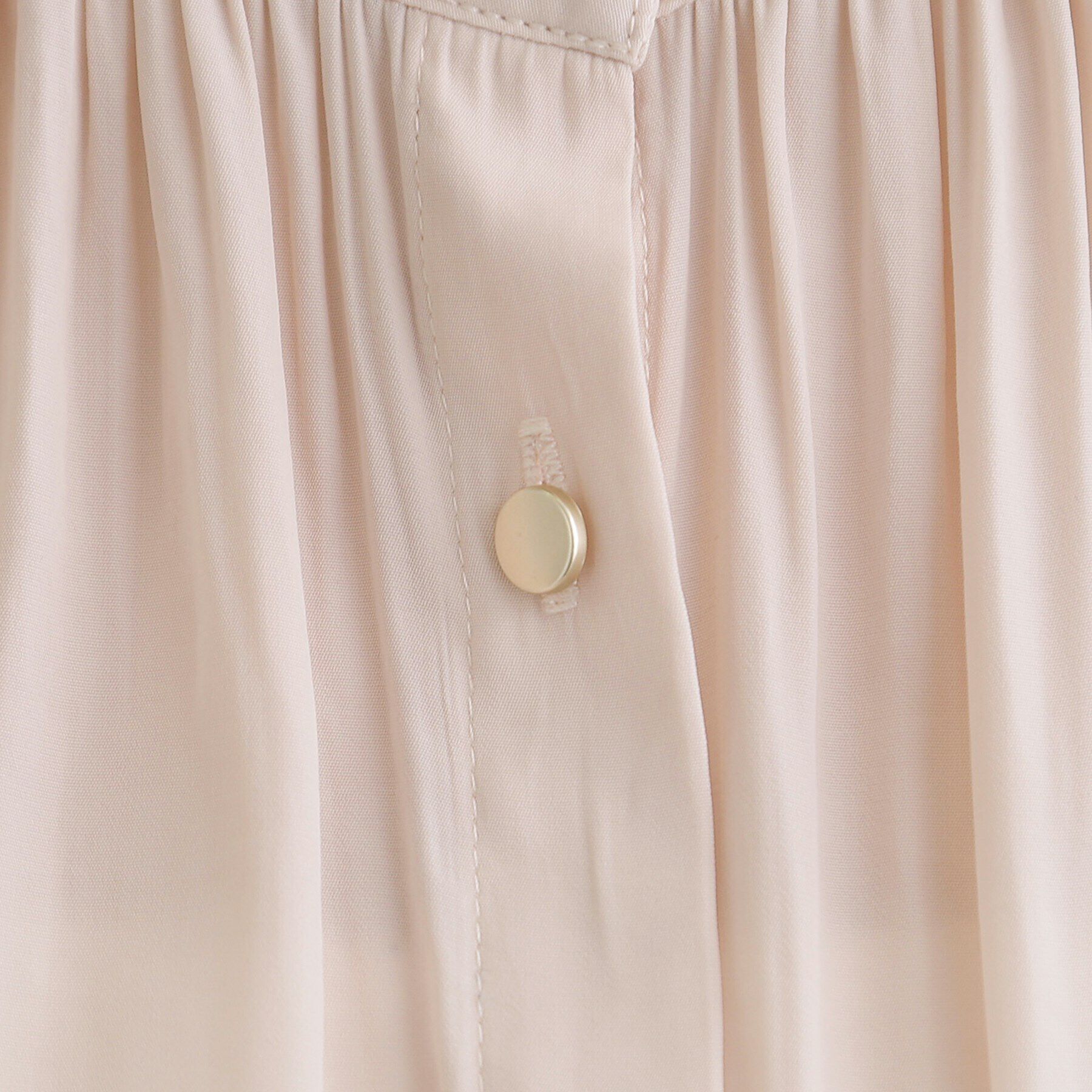 grove「【デイリーから特別な日まで】華やかさを纏うヴィンテージサテンブラウス」|シャツ・ブラウス|