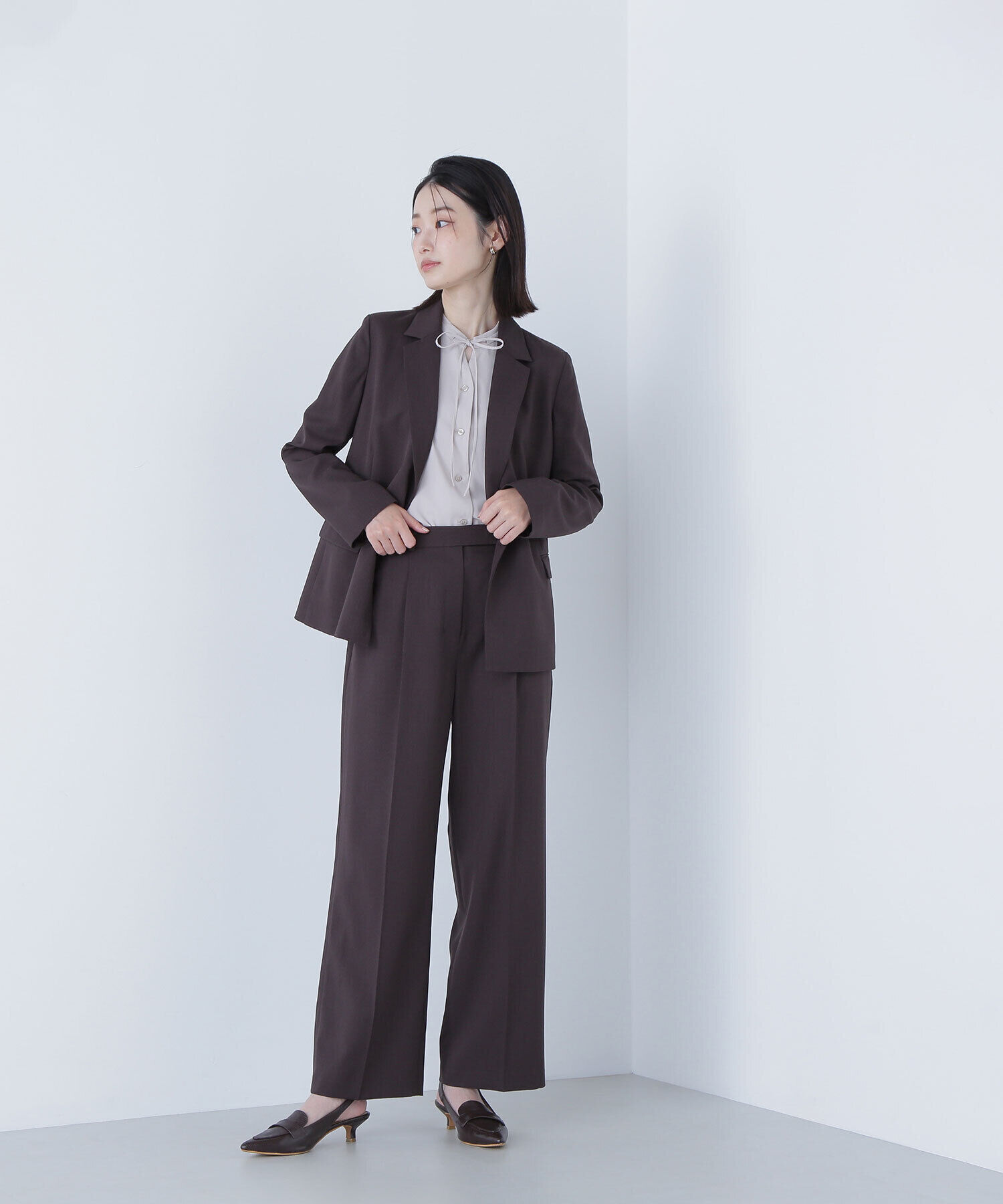  「パウダリーツイルセットアップシリーズ　ワイドストレートパンツ」|その他|ダークブラウ 1
