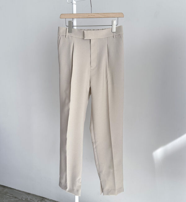 Doux archives「インスリットテーパードパンツ」|チノ|