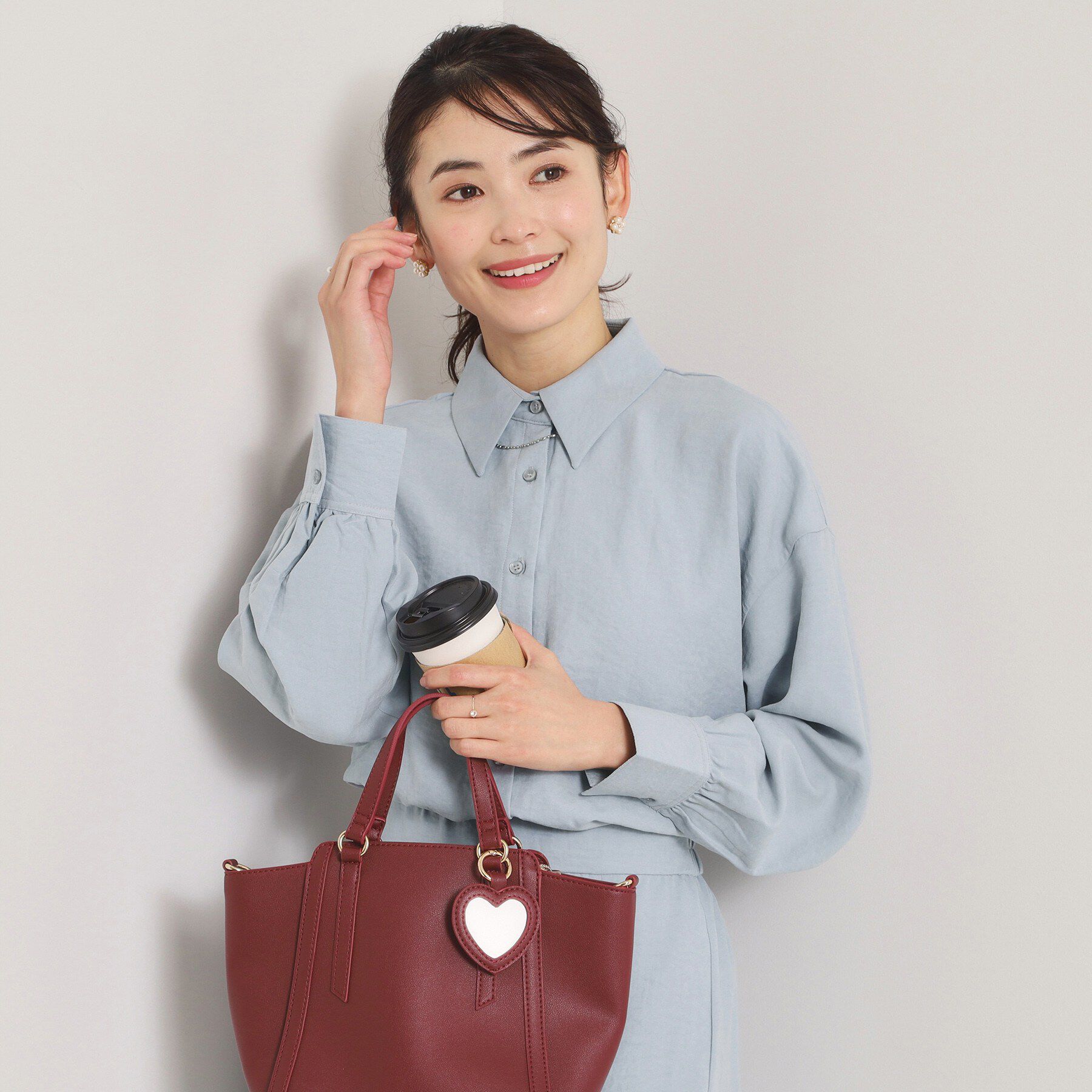 ITS&rsquo;DEMO「【手洗い可／セットアップ可】サテンピーチシャツ」|シャツ・ブラウス|