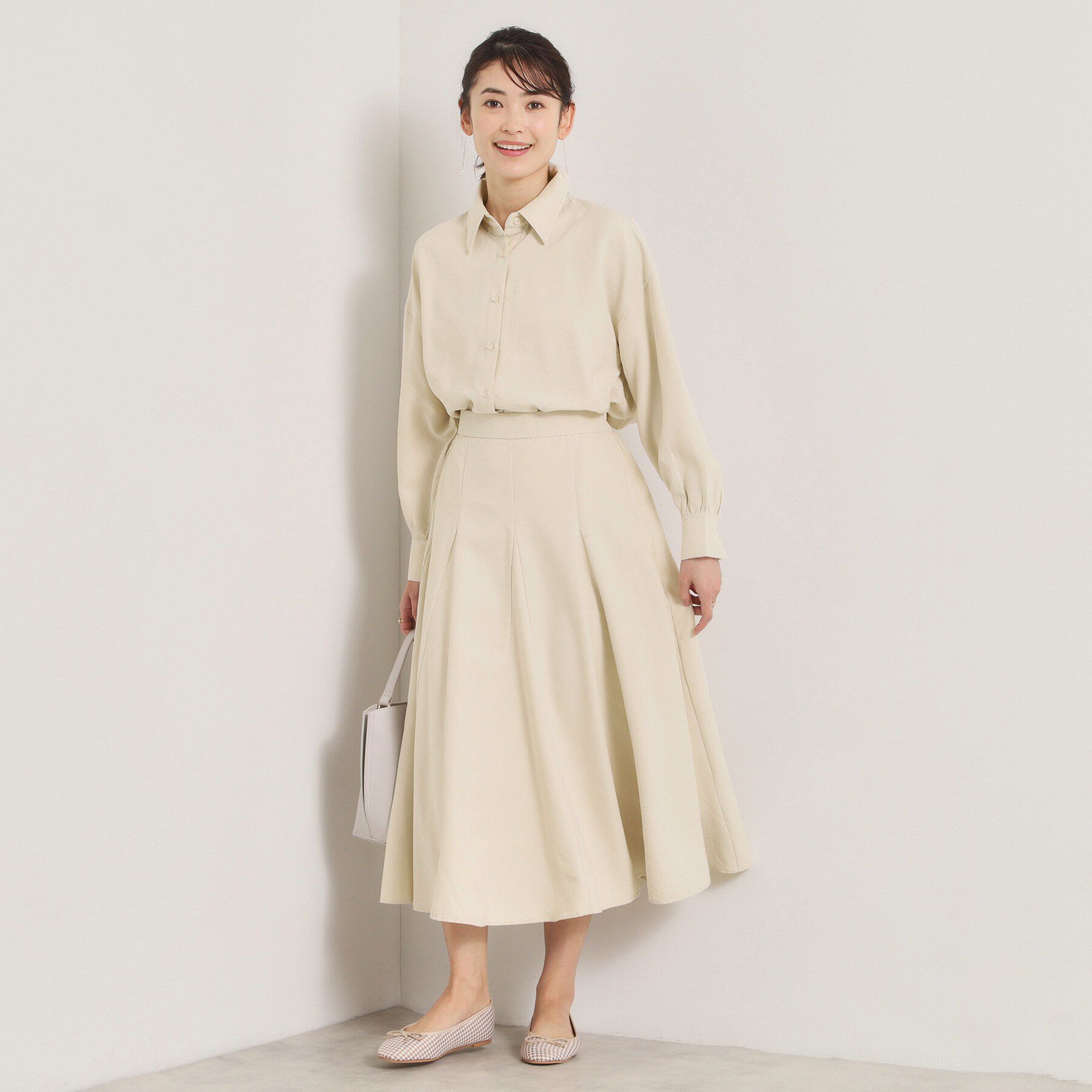 ITS&rsquo;DEMO「【手洗い可／セットアップ可】サテンピーチシャツ」|シャツ・ブラウス|