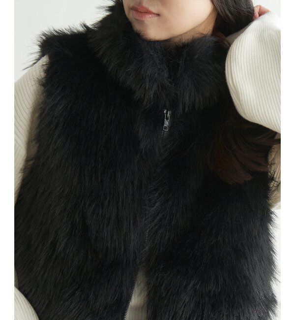 VENCE share style「フェイクファーショート丈ジレ」|その他|ブラック