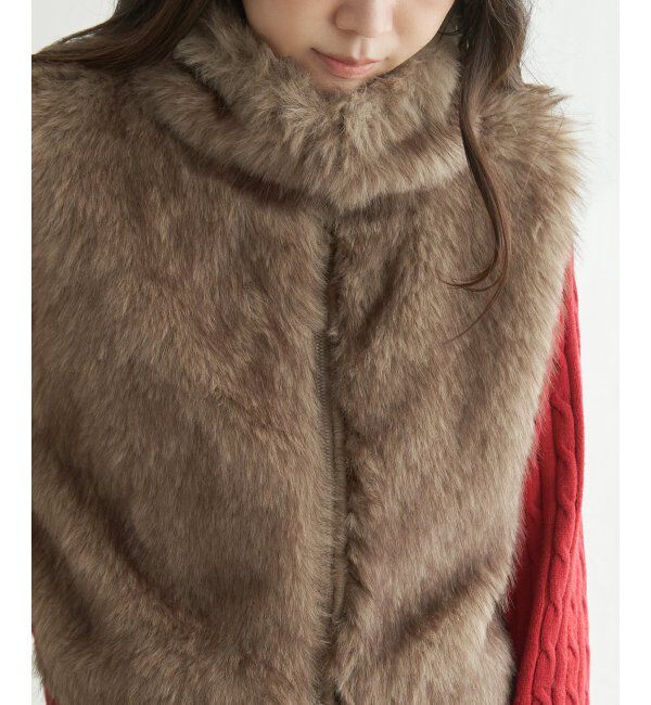 VENCE share style「フェイクファーショート丈ジレ」|その他|