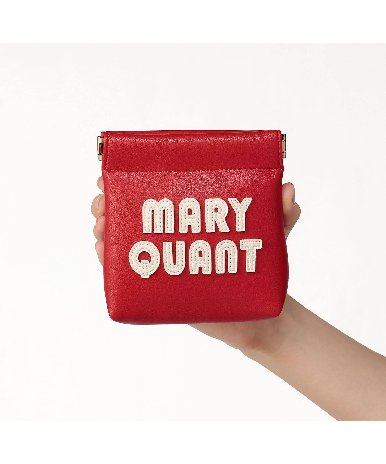 MARY QUANT「レトロロゴパッチ バネクチポーチ」|ポーチ|レッド
