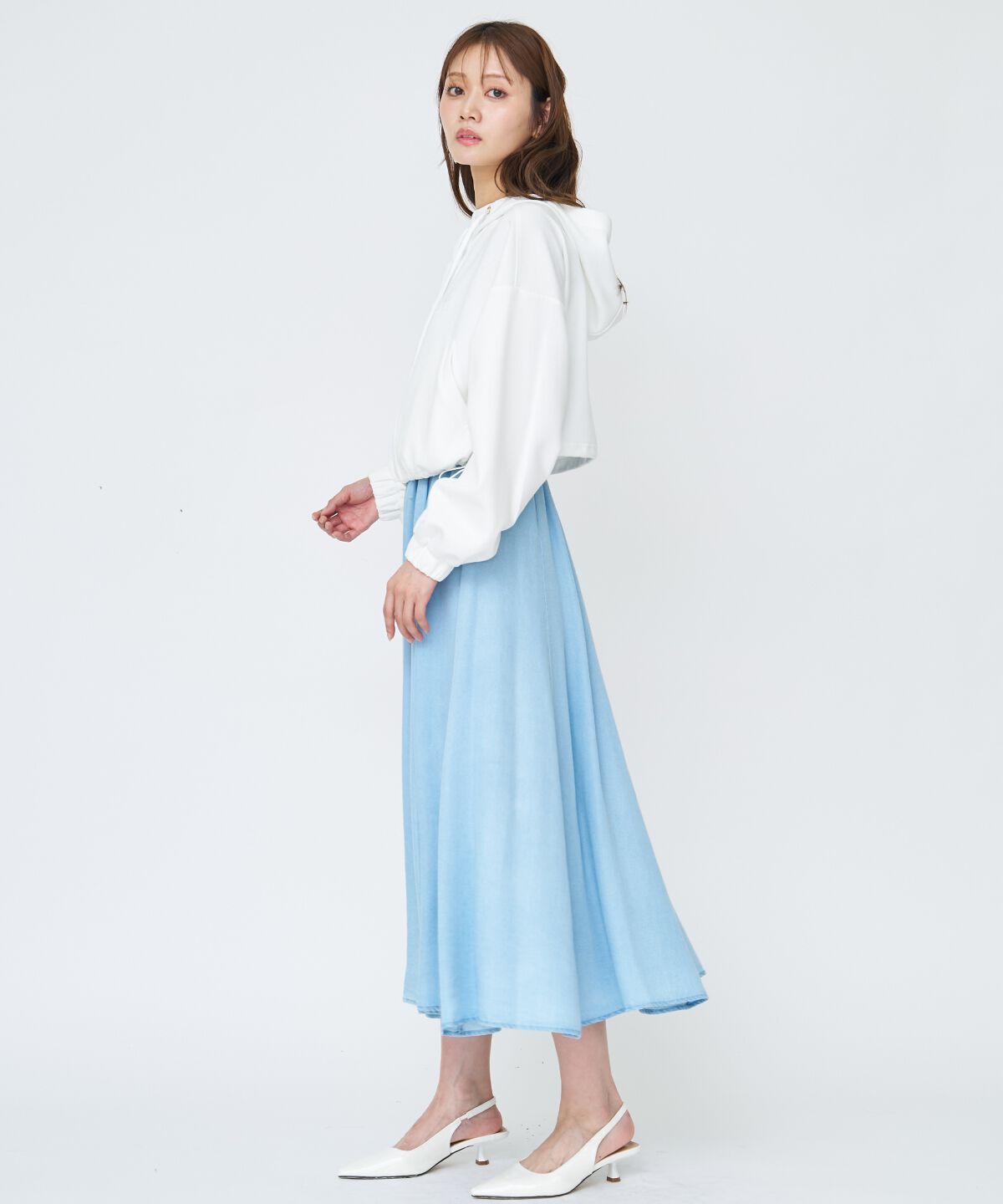 アンドクチュール「ロゴ刺繍ZIPパーカー」|パーカー|